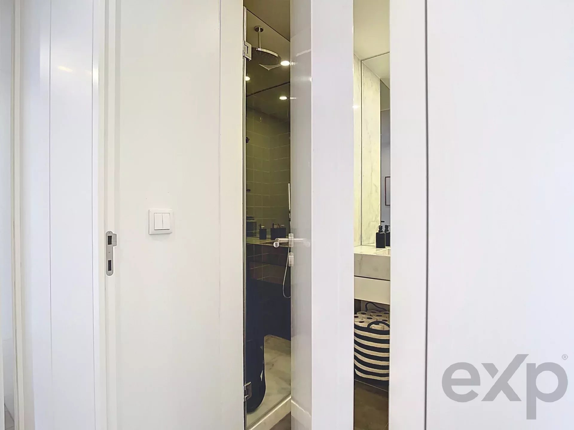 Elegant T3 apartment with balcony and parking, Campolide, Lisbon 86512289 image 40