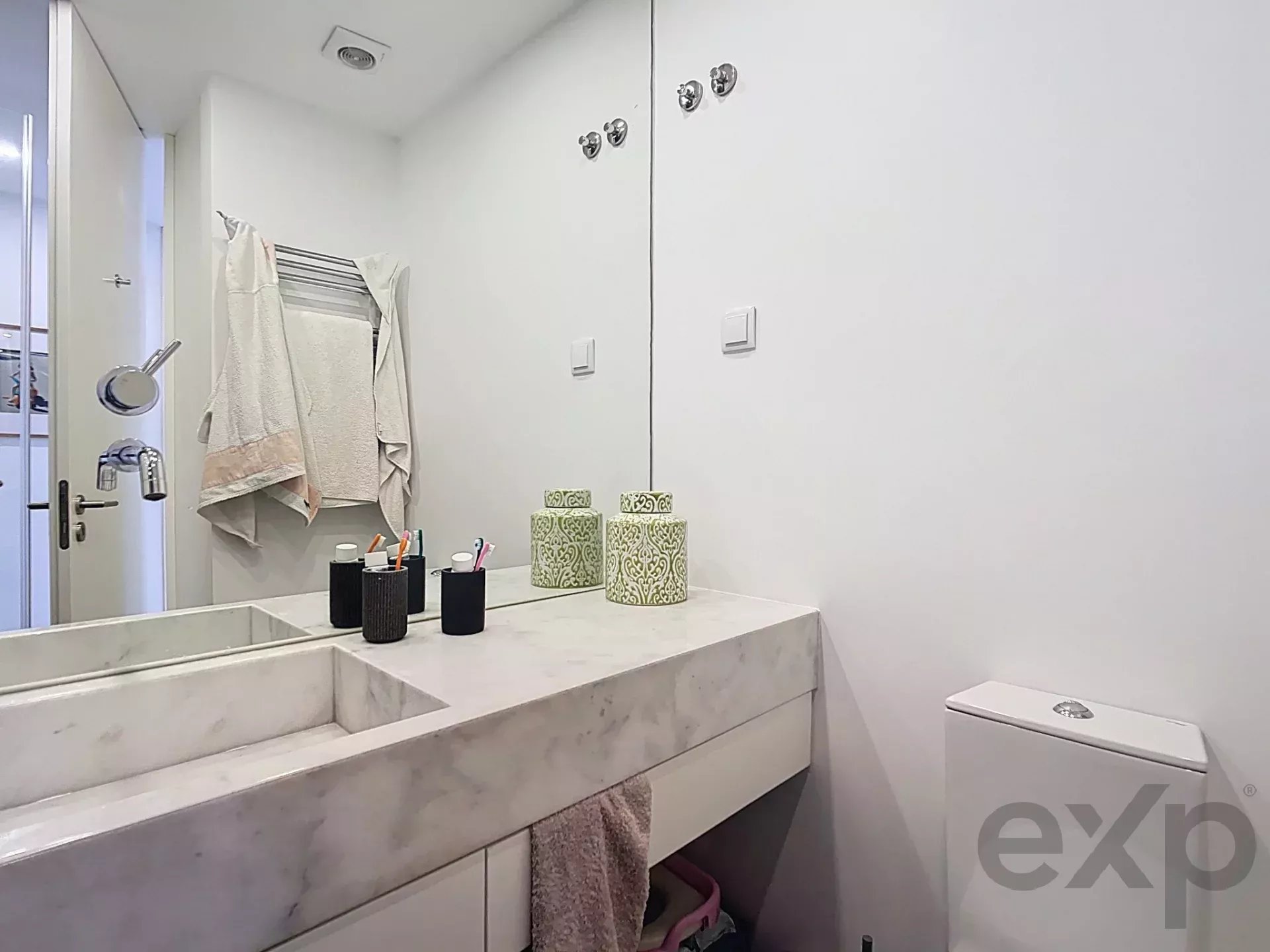 Elegant T3 apartment with balcony and parking, Campolide, Lisbon 86512289 image 43
