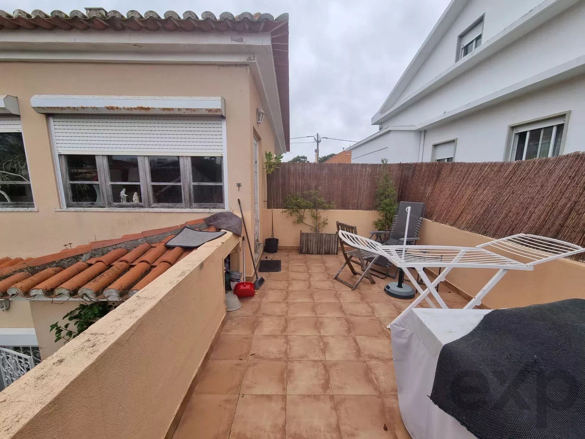 Building / House with 3 T2 apartments, featuring a terrace and garden on the Costa da Caparica 86578020 image 39