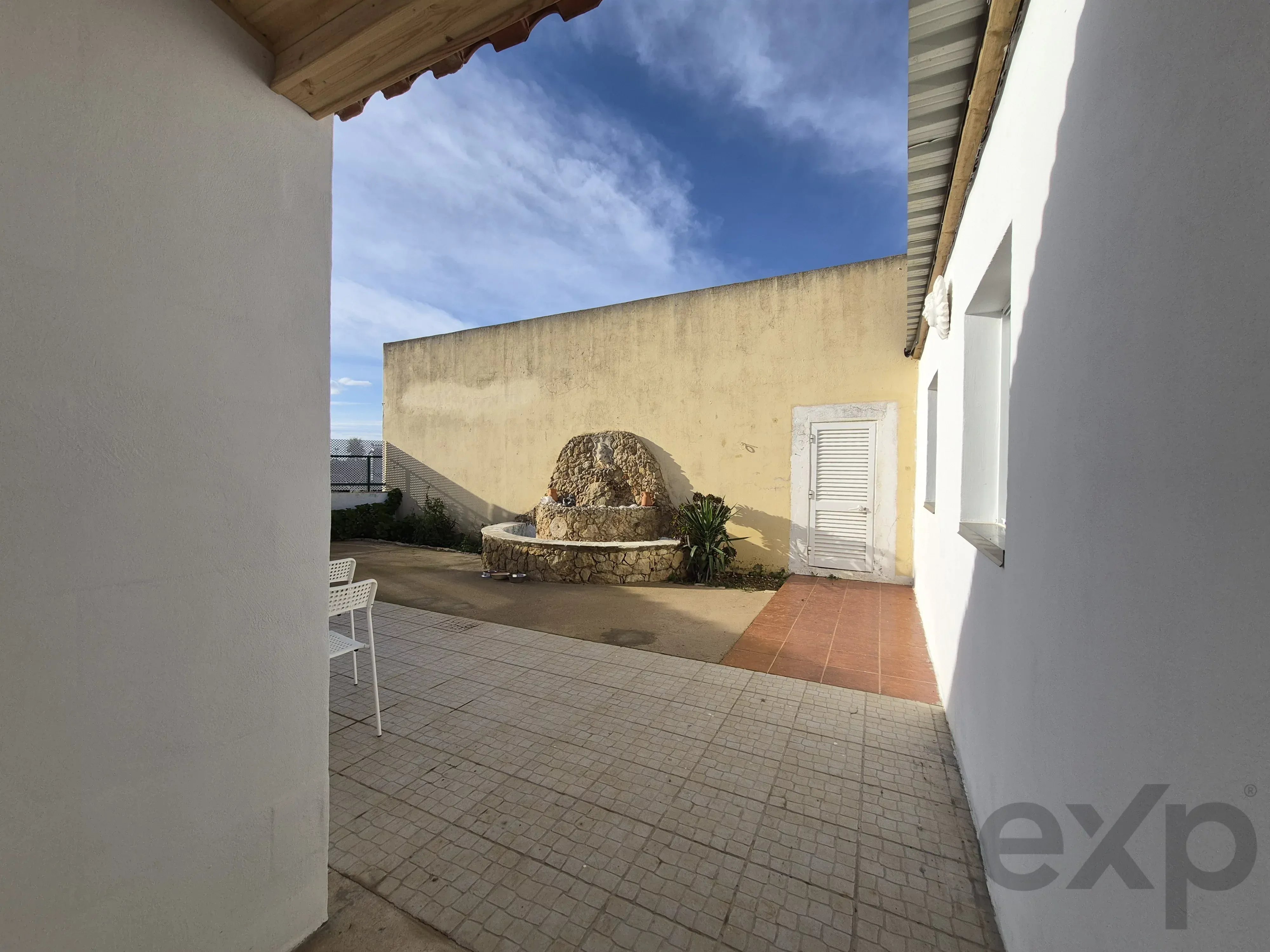 Quinta renovada idealmente localizada, no meio da natureza. 86586498 image 25