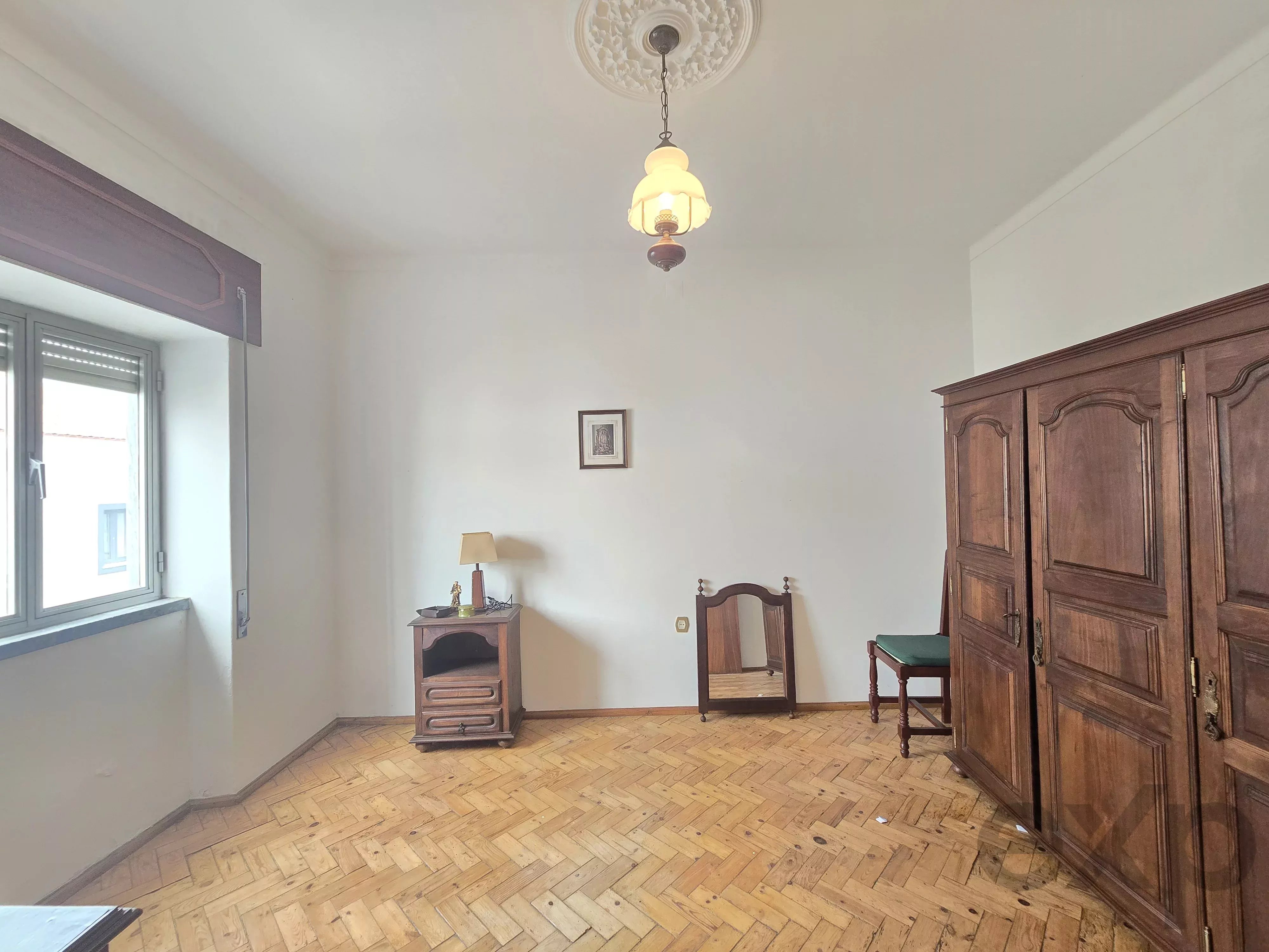 Casa térrea em aldeia perto de Beja