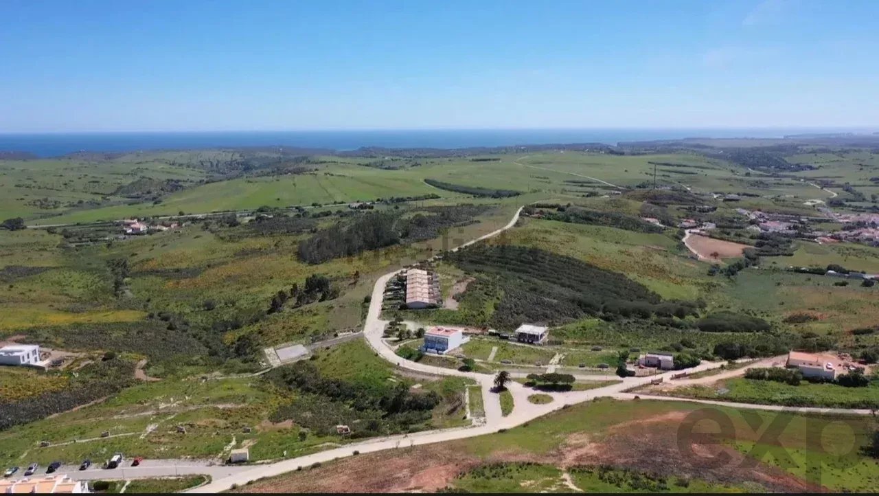 Urban Plot with Sea View: 6 Houses / Apartments / Detached House 86588418 image 3