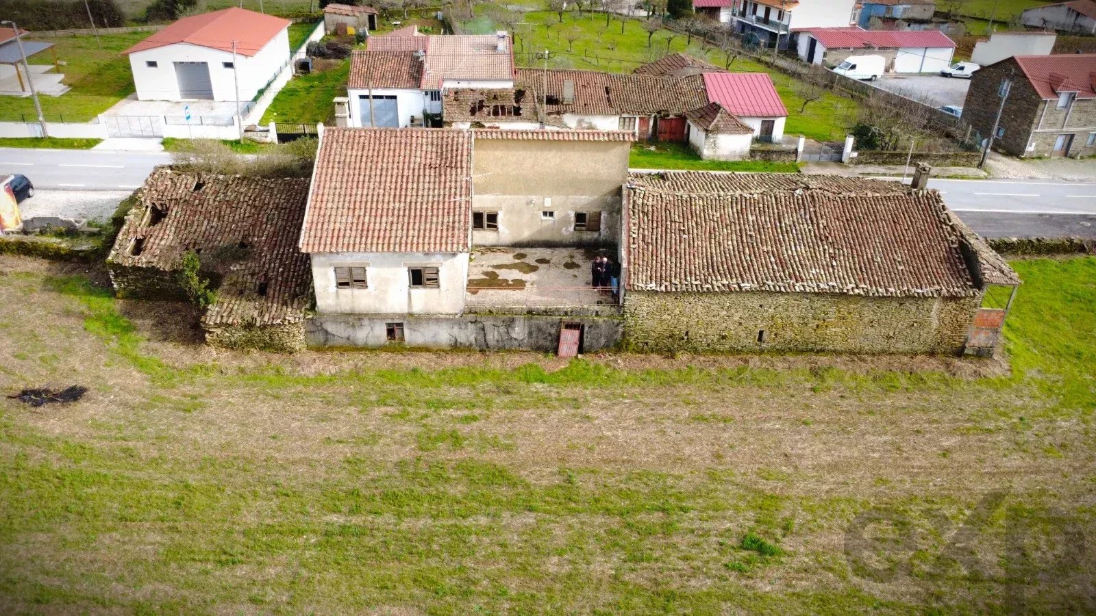 Quinta com Casa histórica T6 e 5.600 m² de Terreno – Ideal para Restaurante ou Turismo | Vale de Nogueira – Bragança