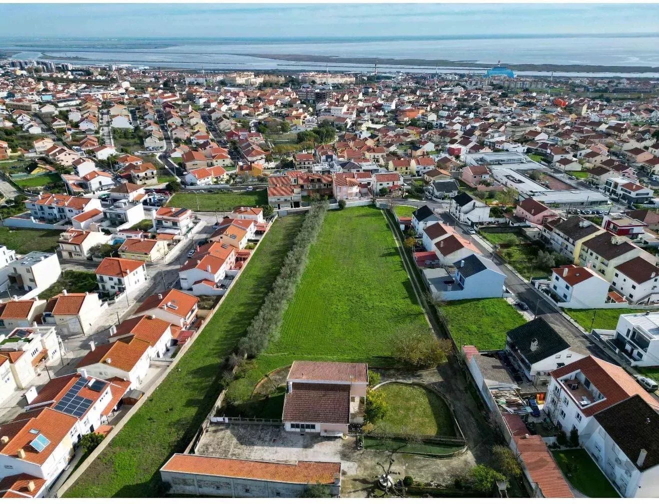 Urban plot of 11,000 m² 86644012 image 4