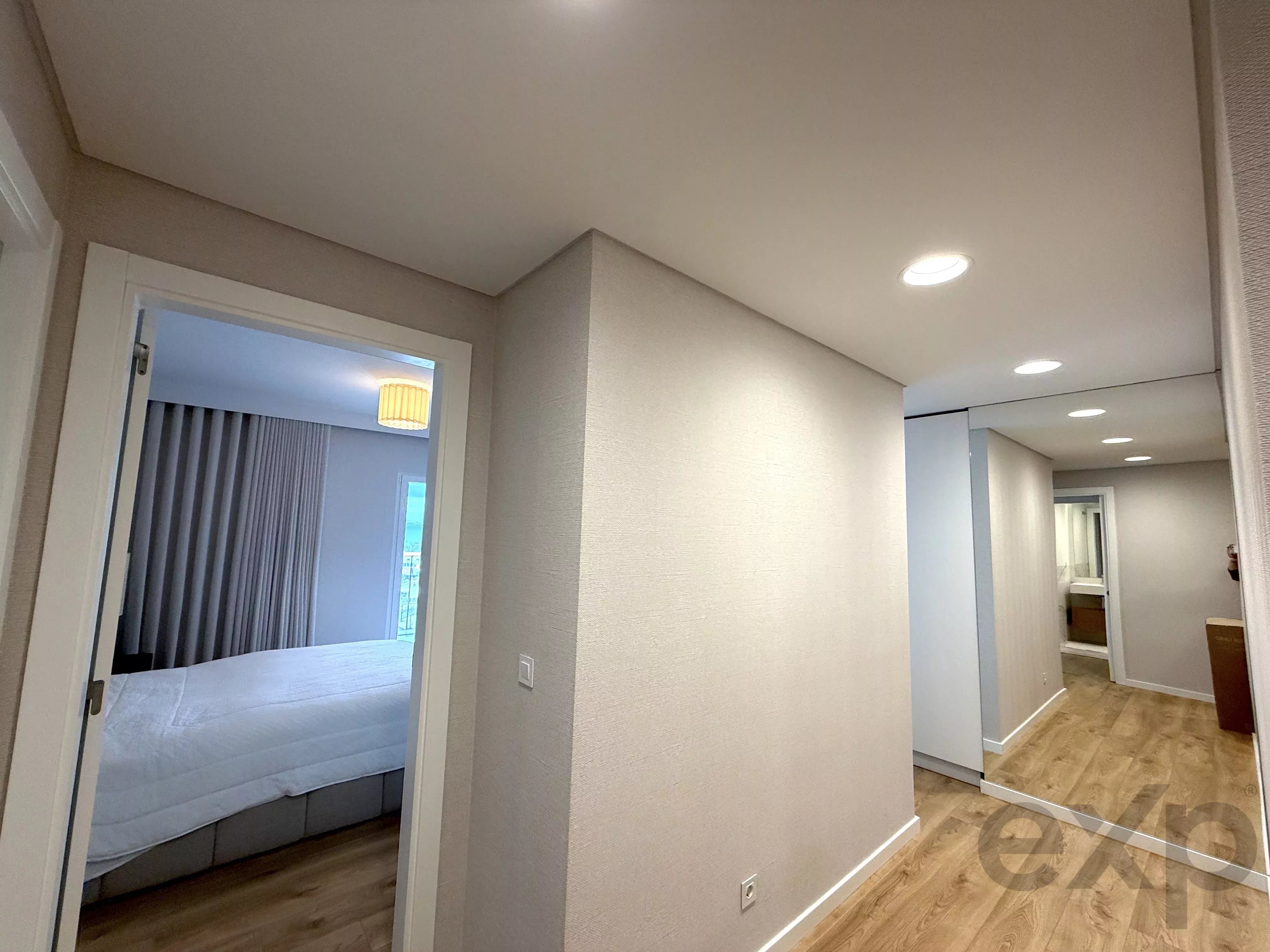 T2 SUITE, POOL, BALCONY, GARAGE 86647813 image 20
