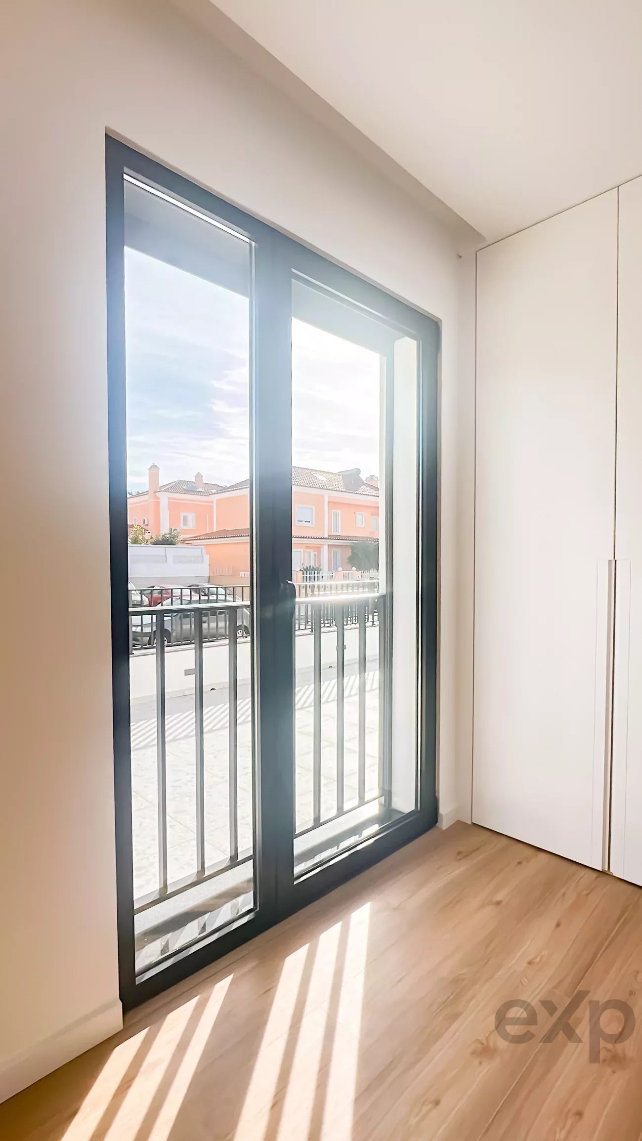 Modern Apartment with Comfort in Alcabideche 86651449 image 41