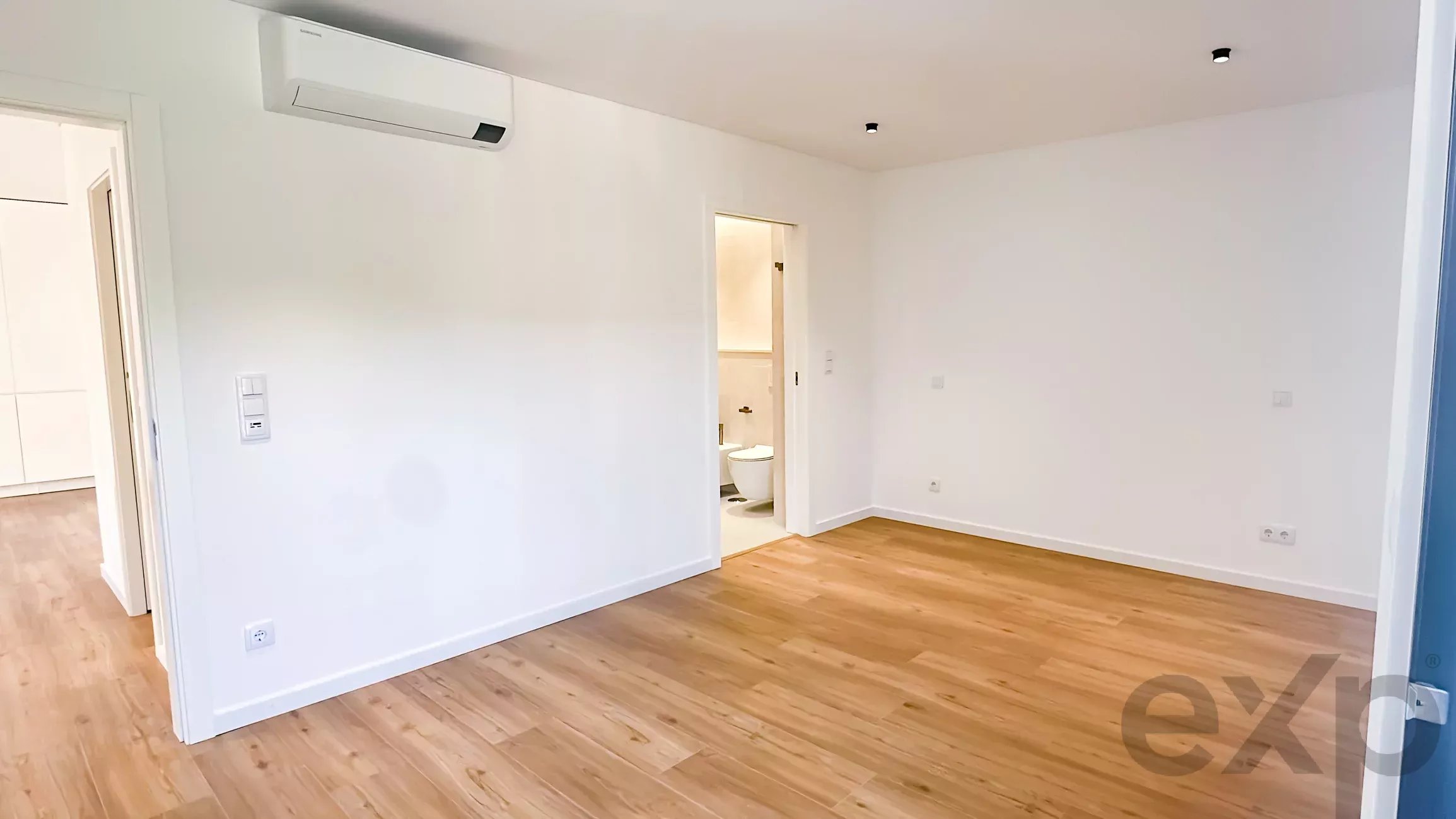 Modern Apartment with Comfort in Alcabideche 86651449 image 37
