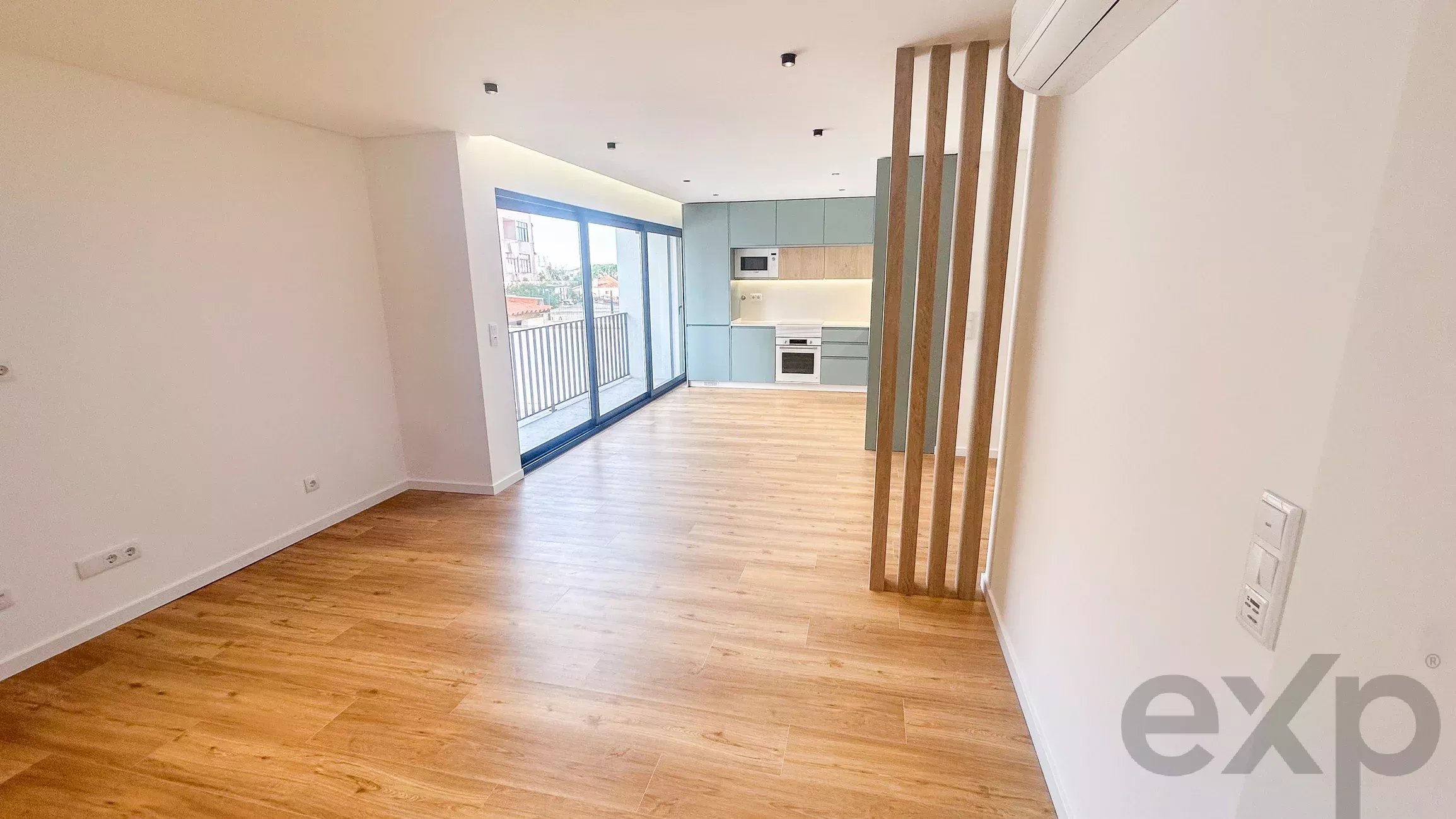 Modern Apartment in Alcabideche: Comfort and Technology 86651580 image 12