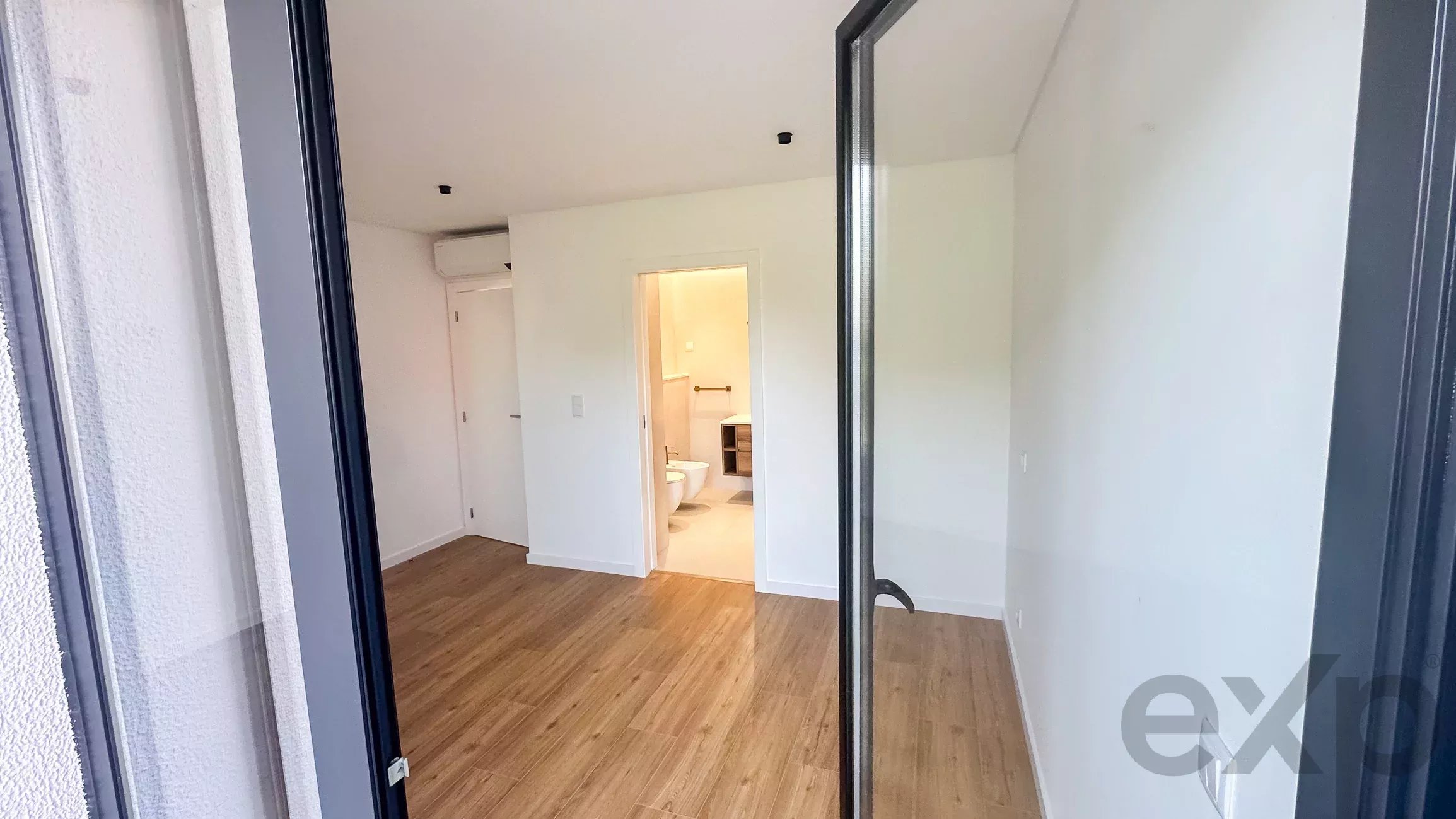 Modern Apartment with 2 Bedrooms in Alcabideche 86651620 image 26
