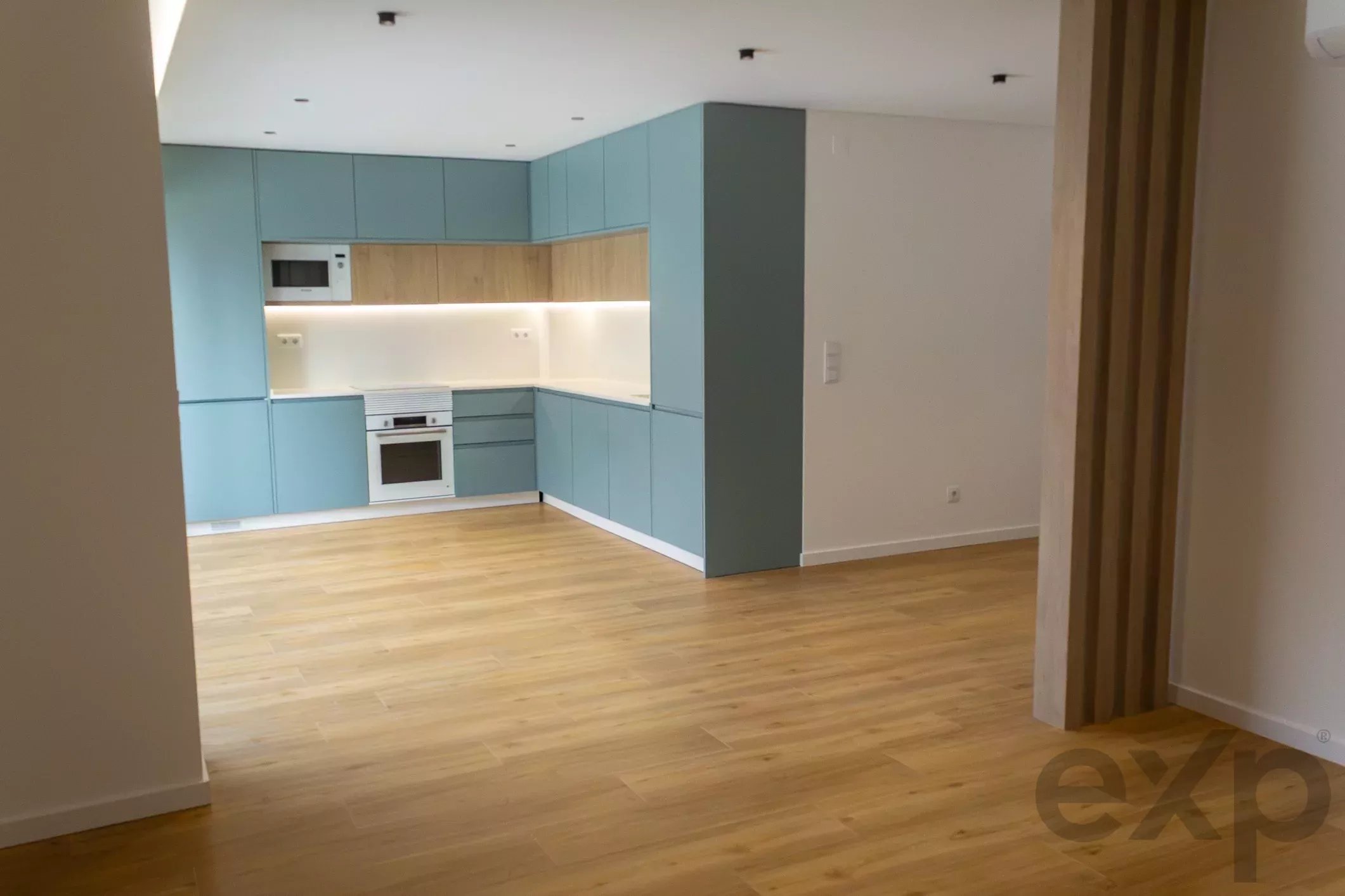 Modern and Comfortable Apartment in Alcabideche 86651639 image 60
