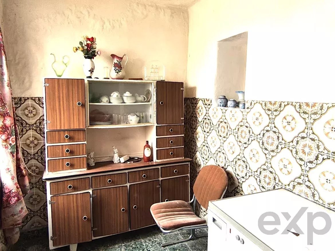 Casa Charmosa com 4 Quartos em Comenda, Portugal