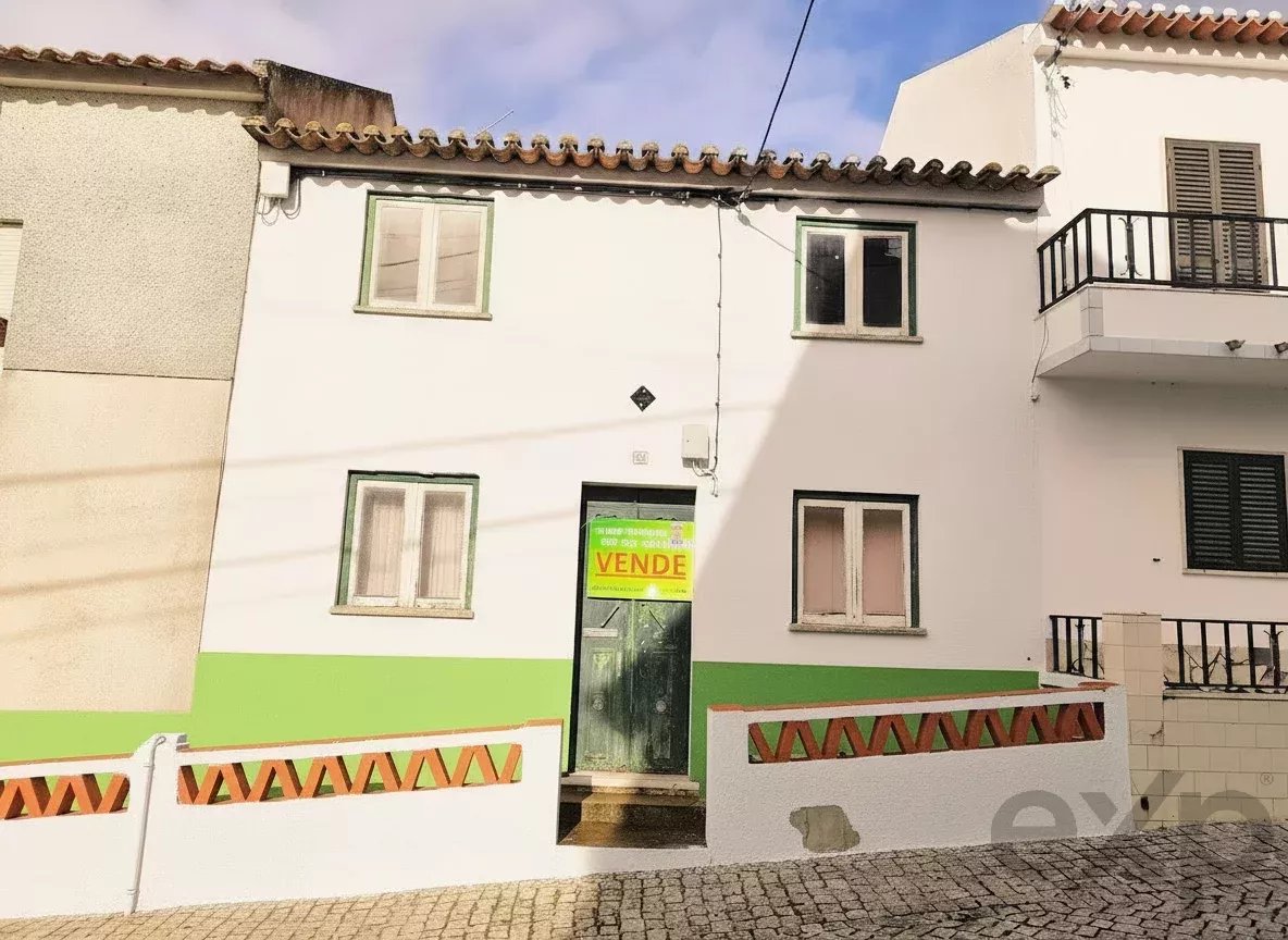 Casa Charmosa com 4 Quartos em Comenda, Portugal