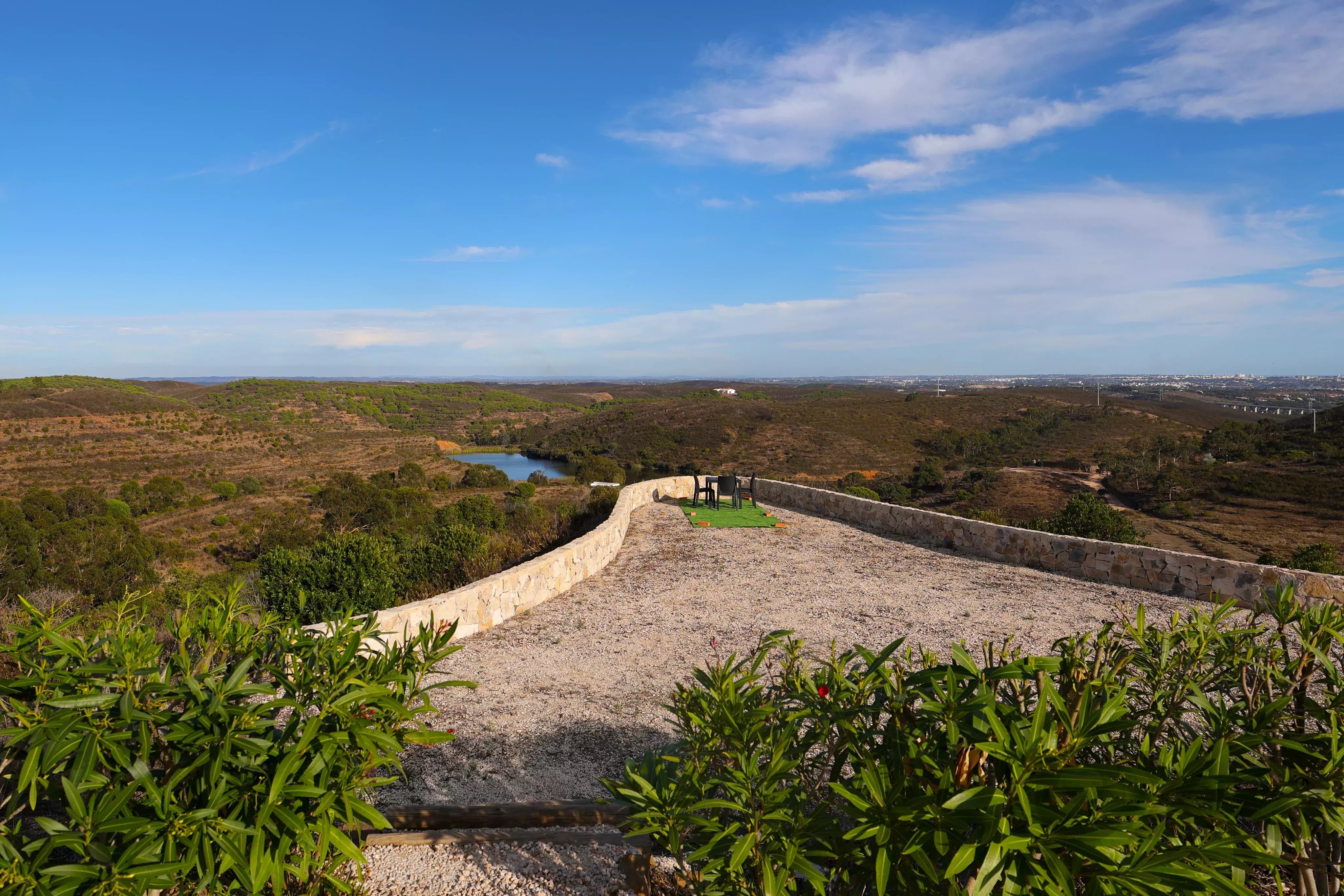 Estate spanning 18.9 hectares, featuring a luxury villa with swimming pool and lake. 86652484 image 51