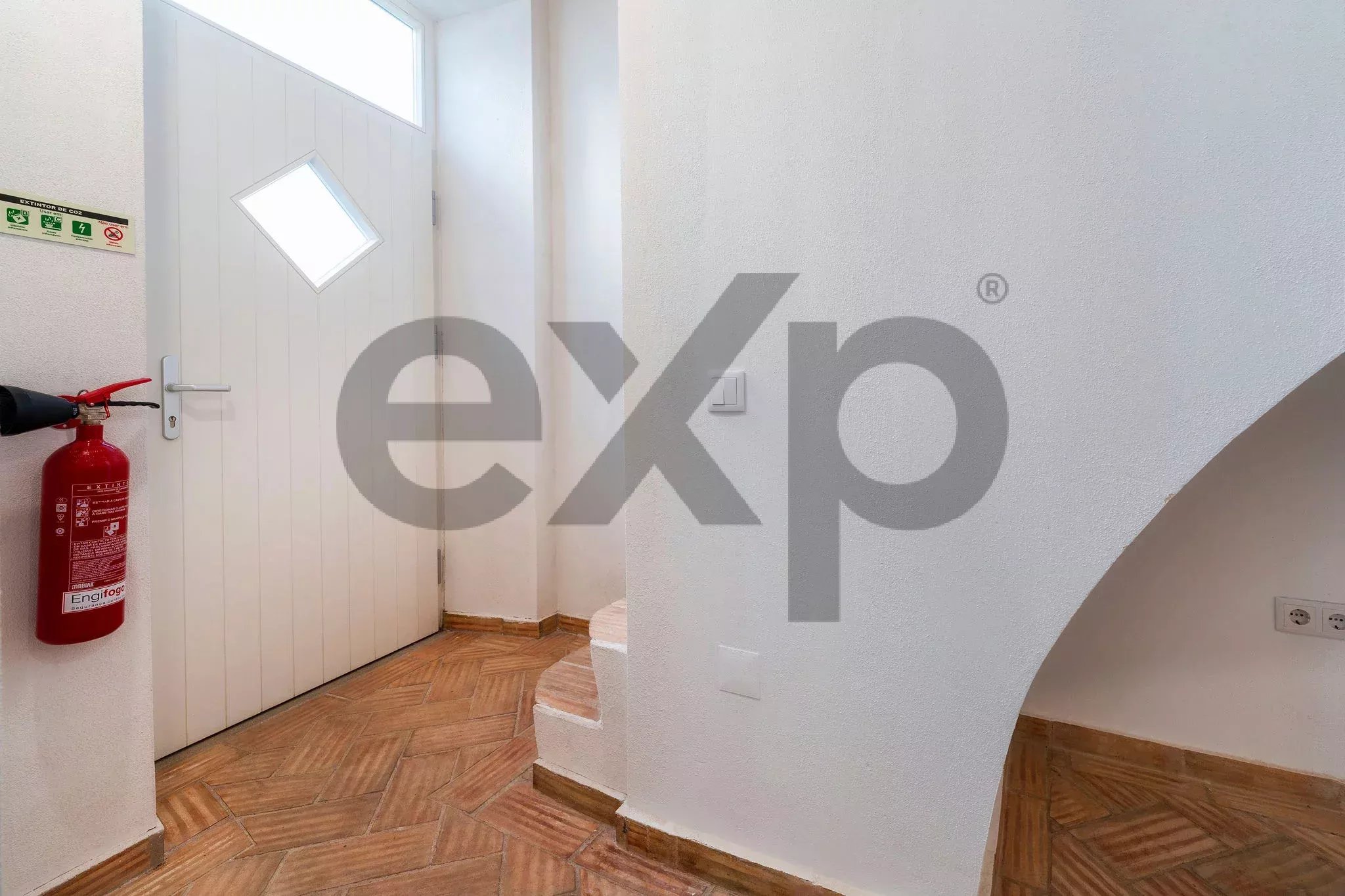 Stunning large‑scale residence in the heart of Olhão 86652828 image 31