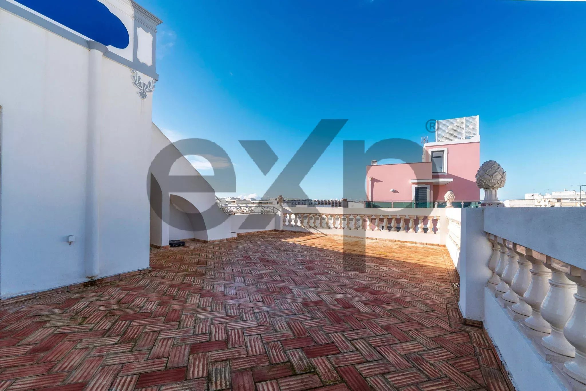 Stunning large‑scale residence in the heart of Olhão 86652828 image 64