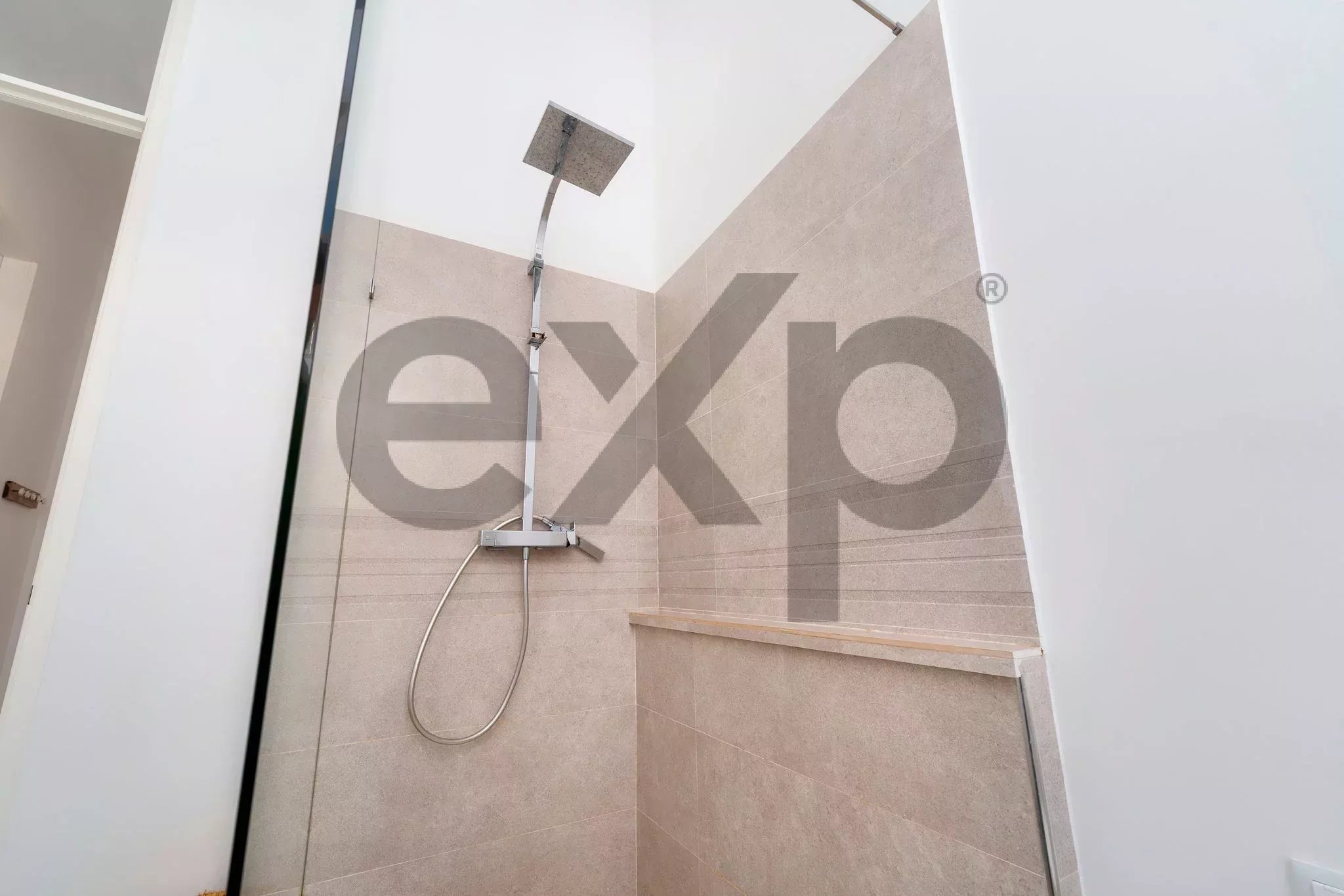 Stunning large‑scale residence in the heart of Olhão 86652828 image 61