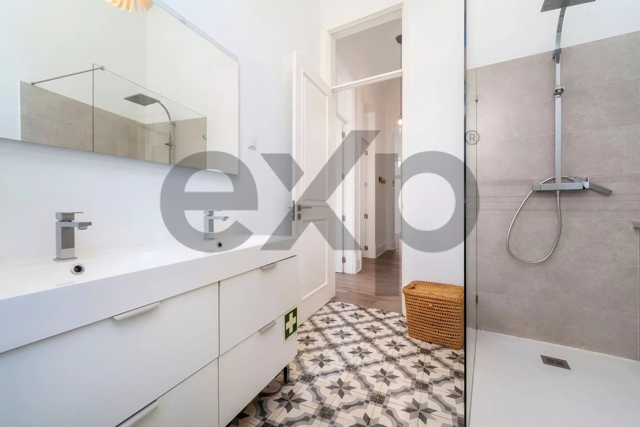 Stunning large‑scale residence in the heart of Olhão 86652828 image 60