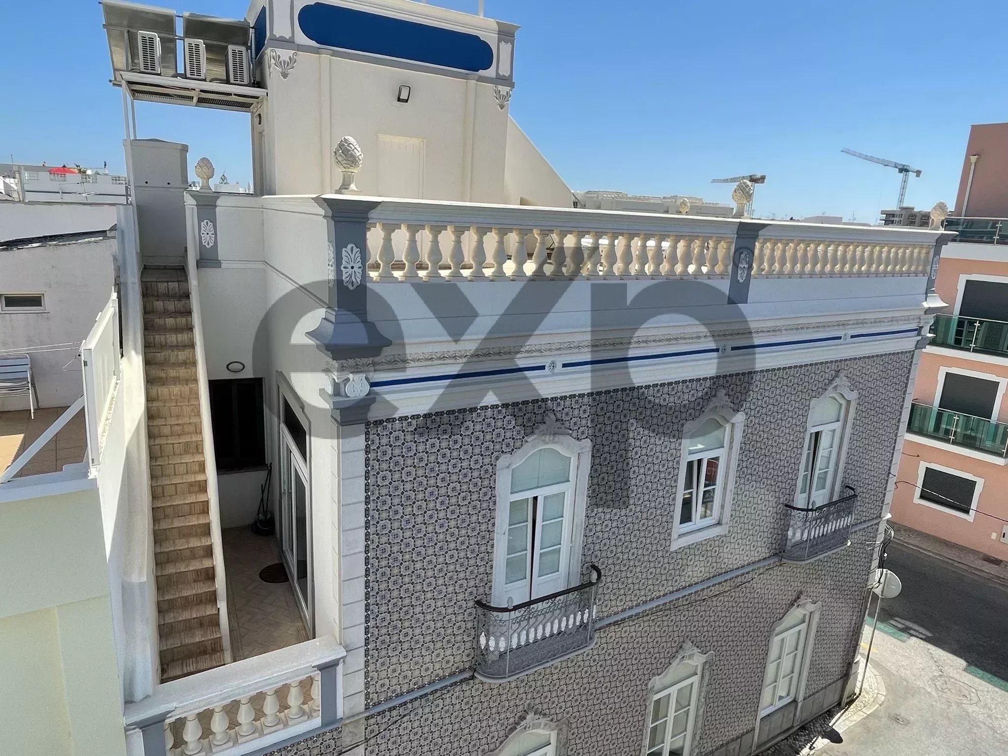 Stunning large‑scale residence in the heart of Olhão 86652828 image 5
