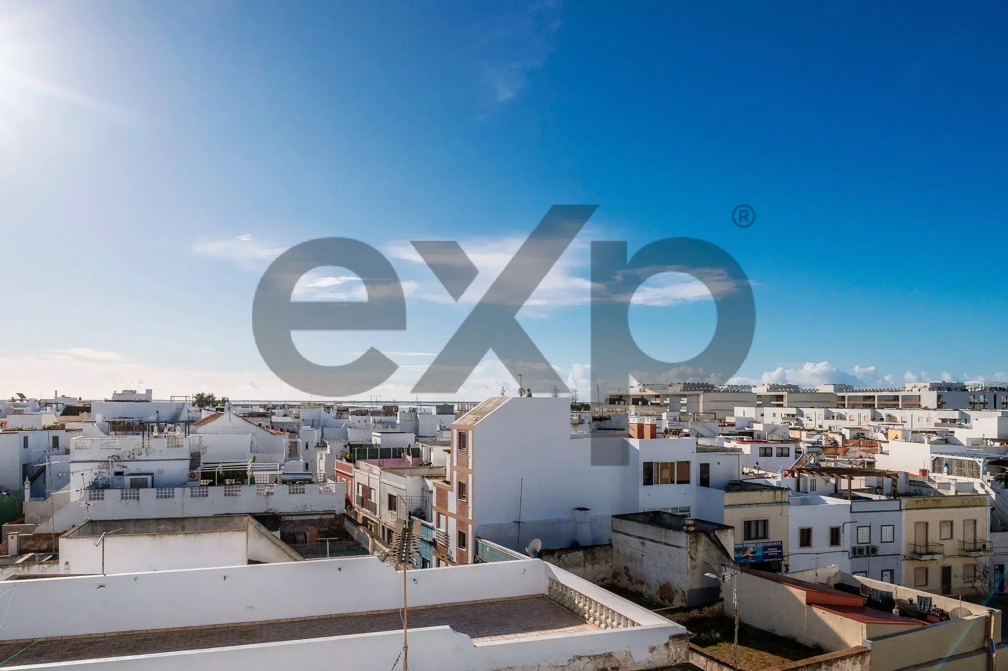 Stunning large‑scale residence in the heart of Olhão 86652828 image 72