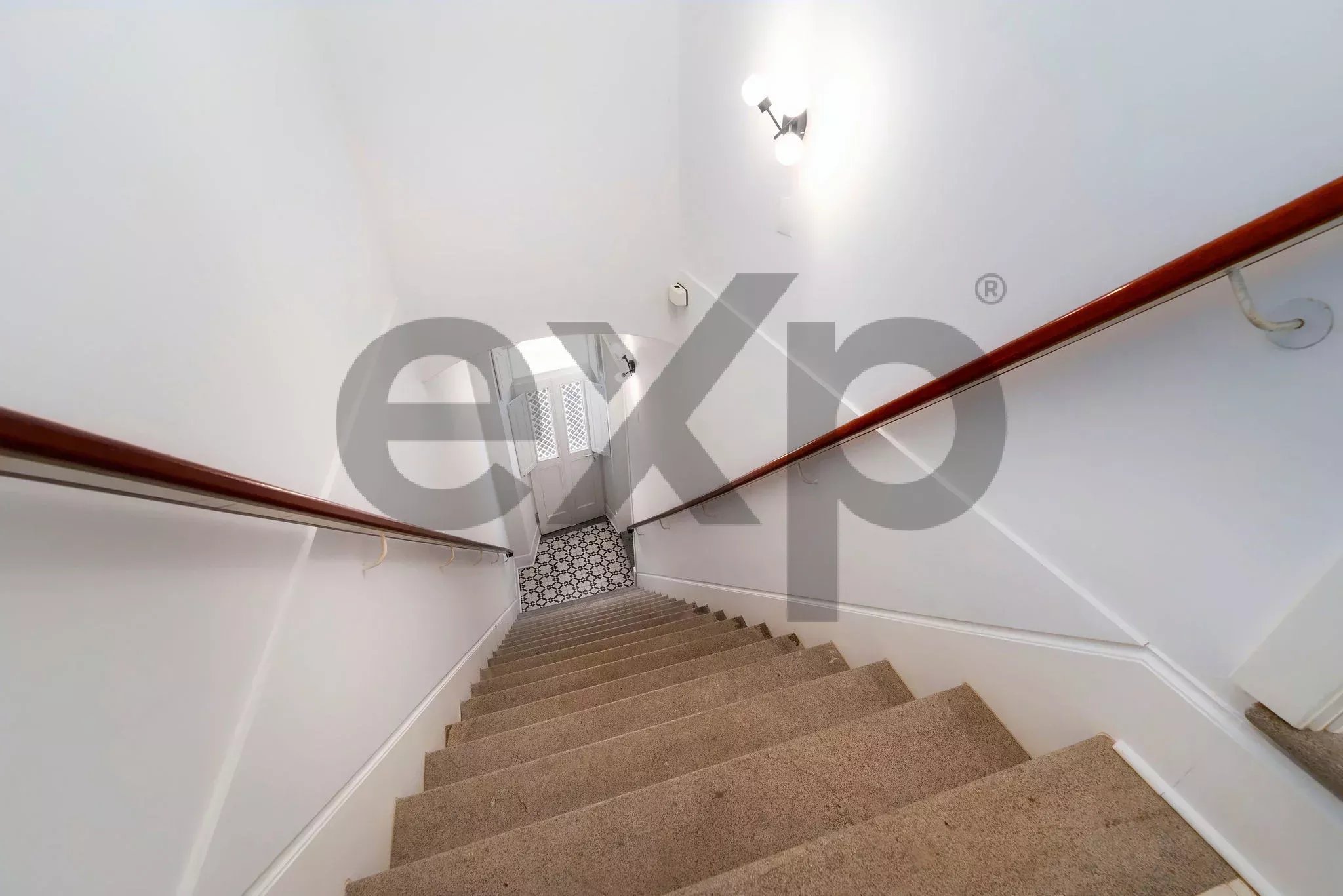 Stunning large‑scale residence in the heart of Olhão 86652828 image 38