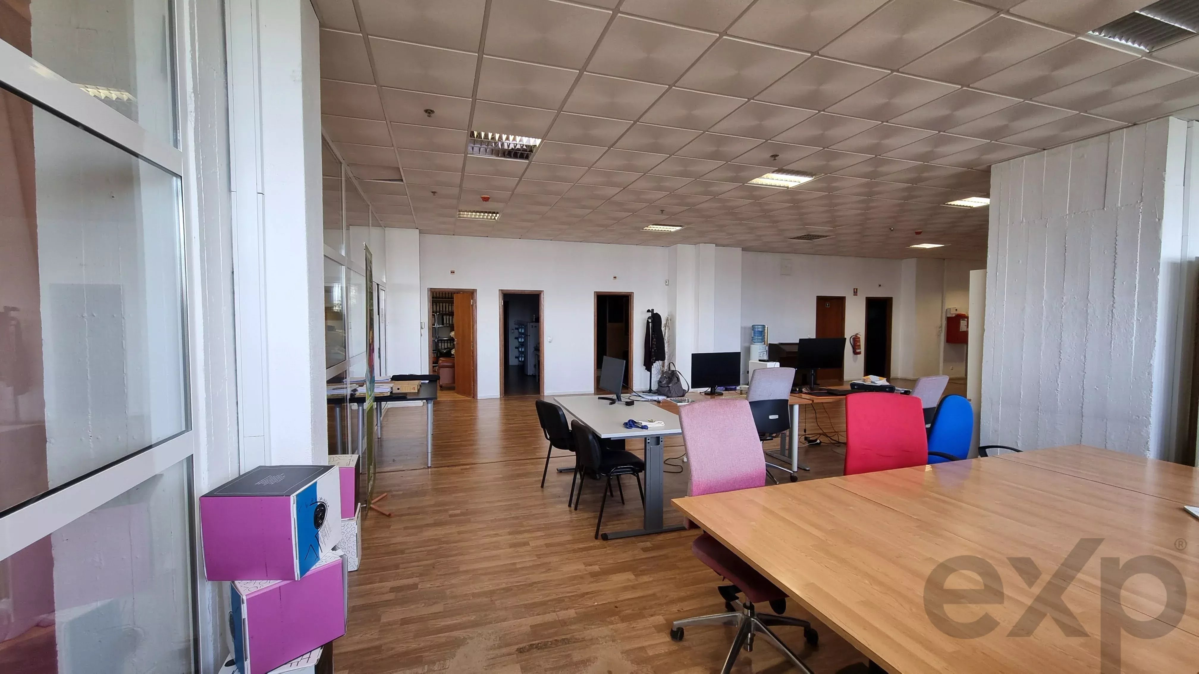 Space with Service Licence, Large Area and High Floor Plate – Ideal for a Contact Centre, Gym/Box or Technology Hub – Greater Lisbon 86656713 image 13