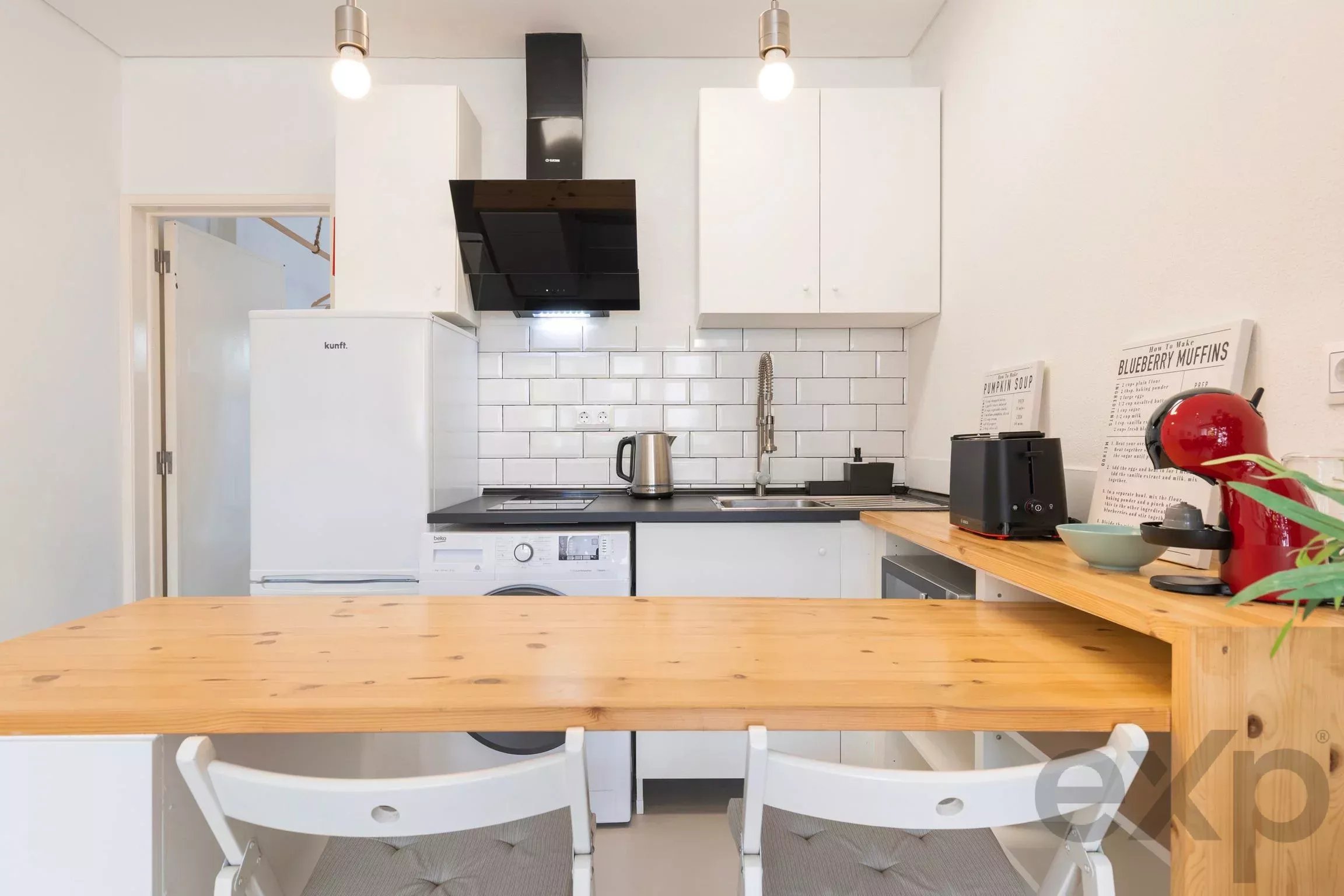 Independent T3 + T1 House, Live in one house and profit from the other 86657122 image 45
