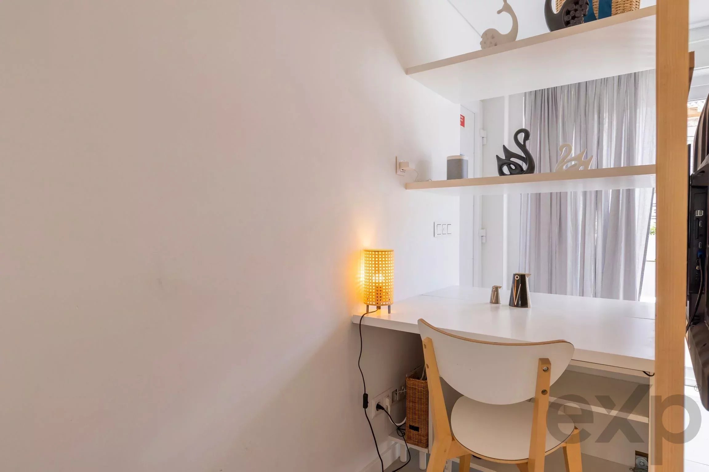 Independent T3 + T1 House, Live in one house and profit from the other 86657122 image 11