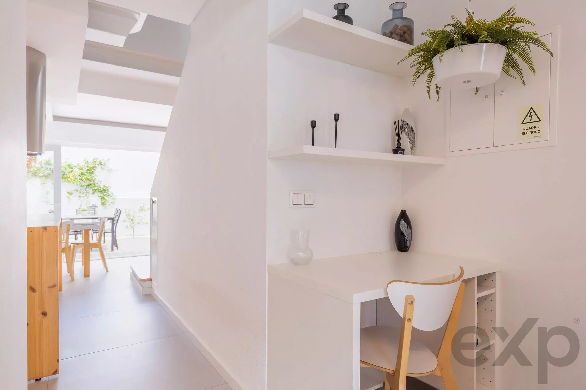 Independent T3 + T1 House, Live in one house and profit from the other 86657122 image 12