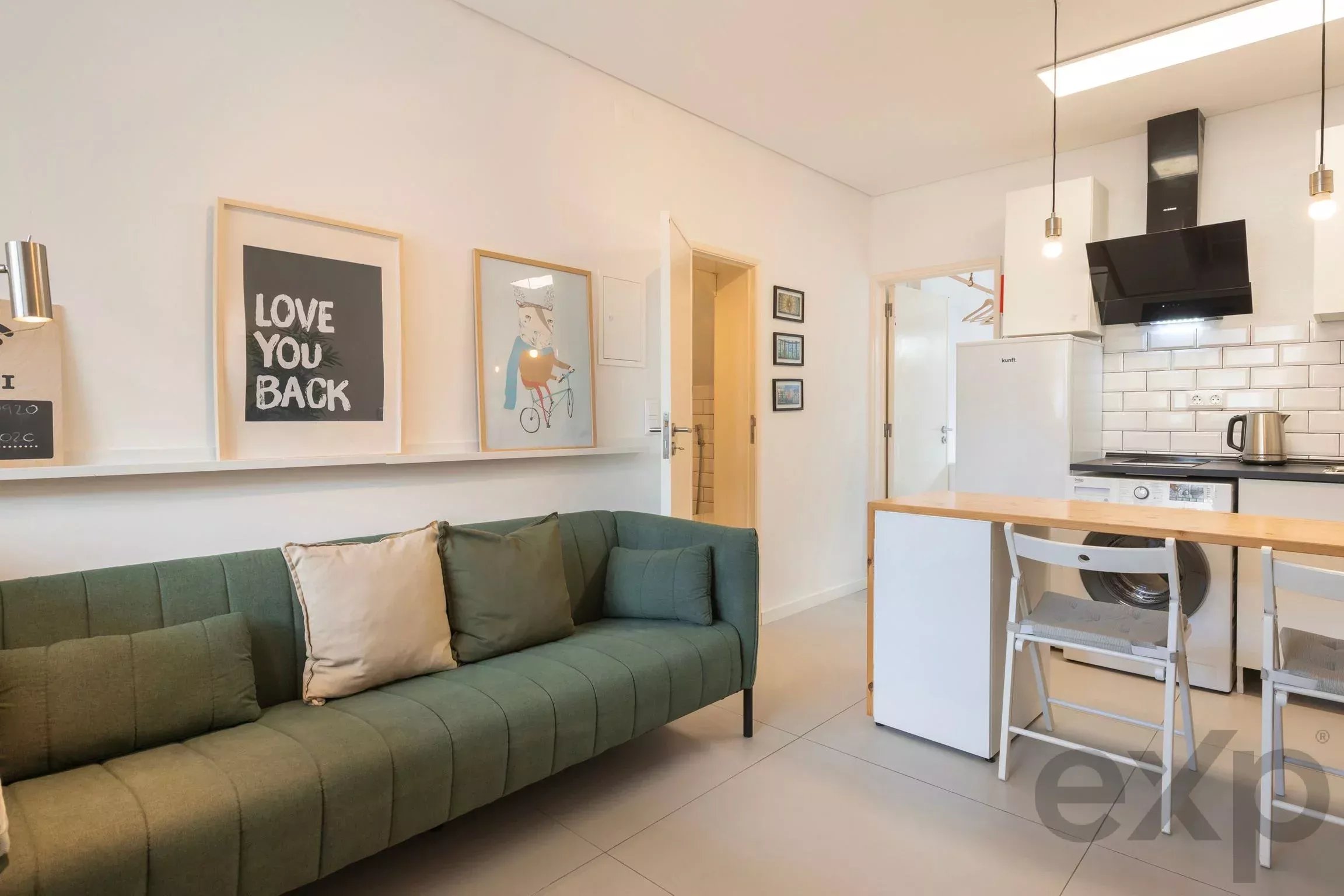 Independent T3 + T1 House, Live in one house and profit from the other 86657122 image 39