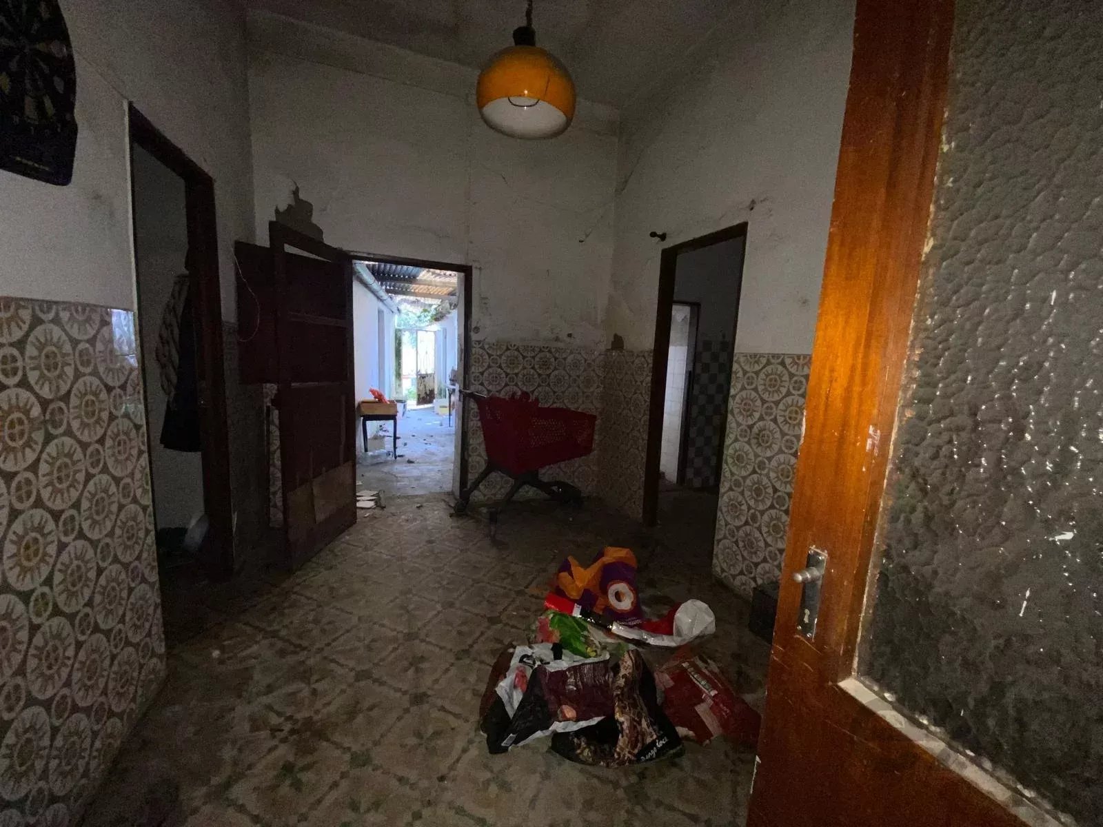 Urban land with ruin for rehabilitation, high potential, historic centre of Quarteira 86657580 image 7