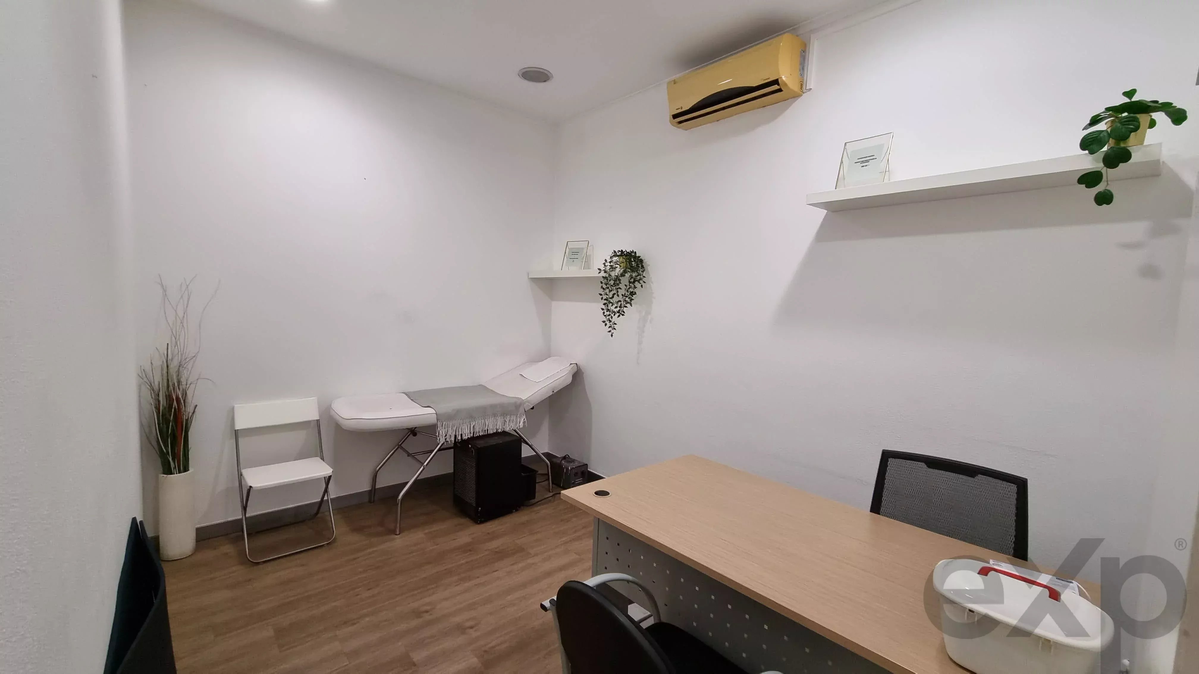 Retail space with strong returns in central Benfica 86662021 image 16