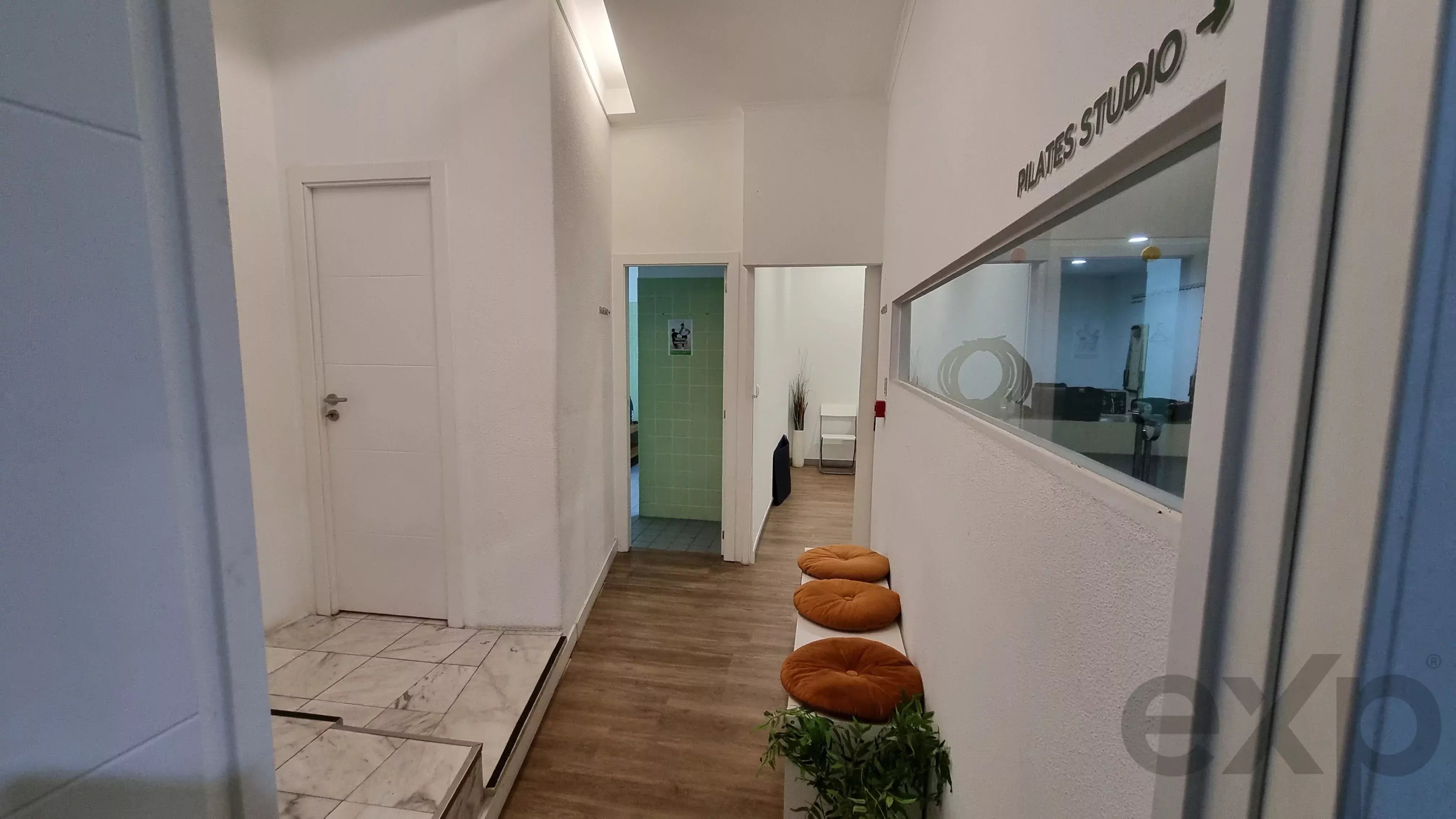 Retail space with strong returns in central Benfica 86662021 image 11