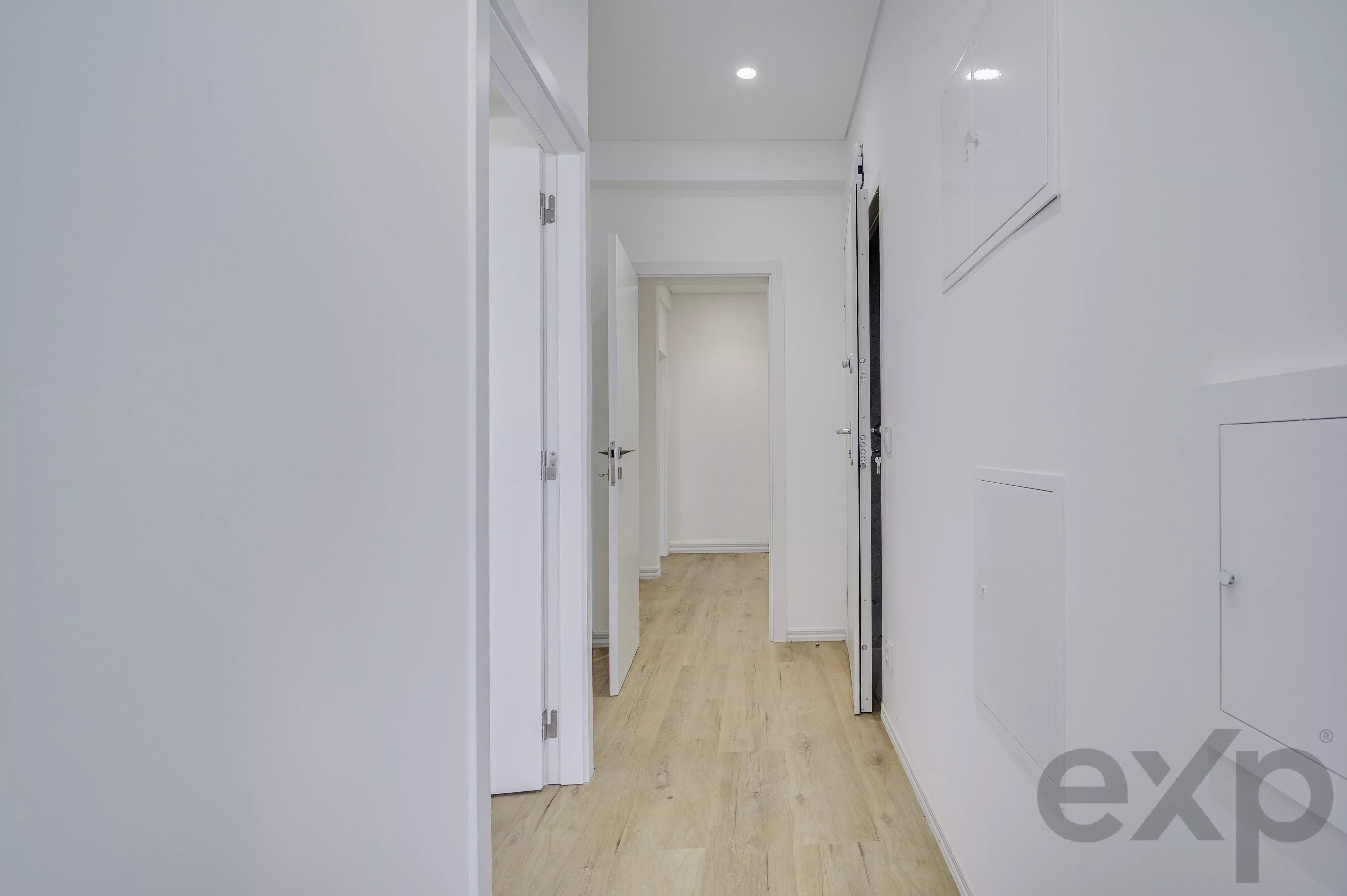New penthouse, T4+1, total 220 m², 3 balconies and garage 86686469 image 70