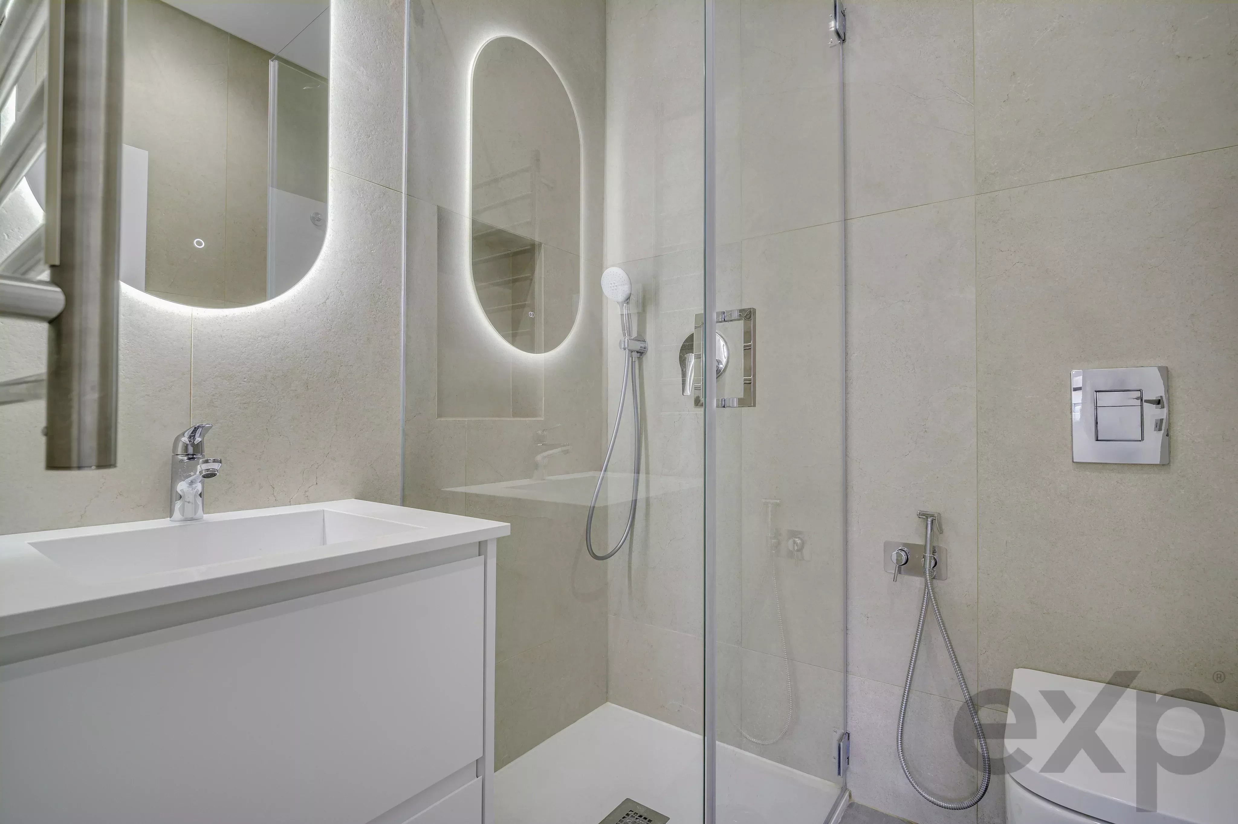 New penthouse, T4+1, total 220 m², 3 balconies and garage 86686469 image 58