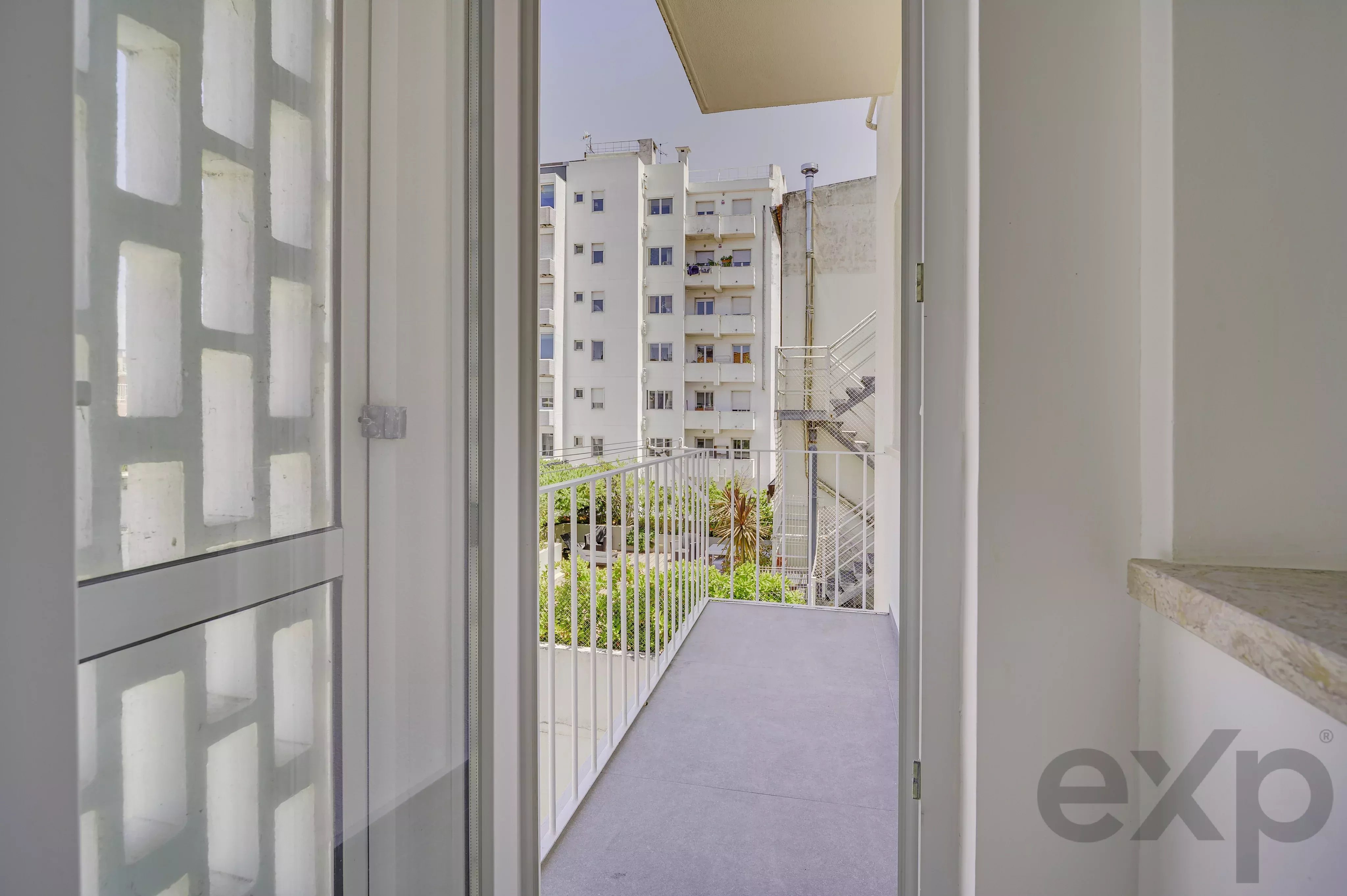 New penthouse, T4+1, total 220 m², 3 balconies and garage 86686469 image 40