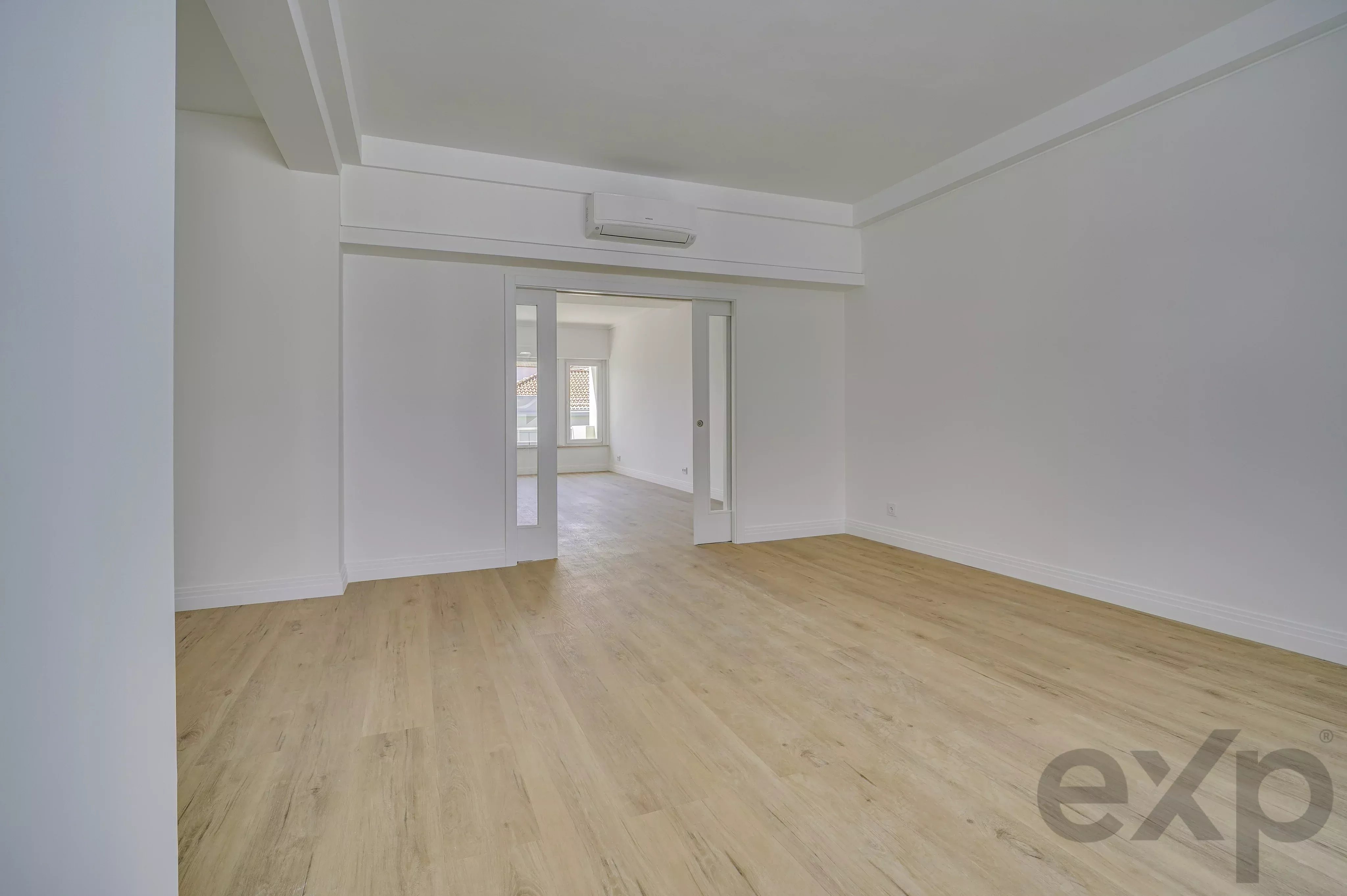 New penthouse, T4+1, total 220 m², 3 balconies and garage 86686469 image 47