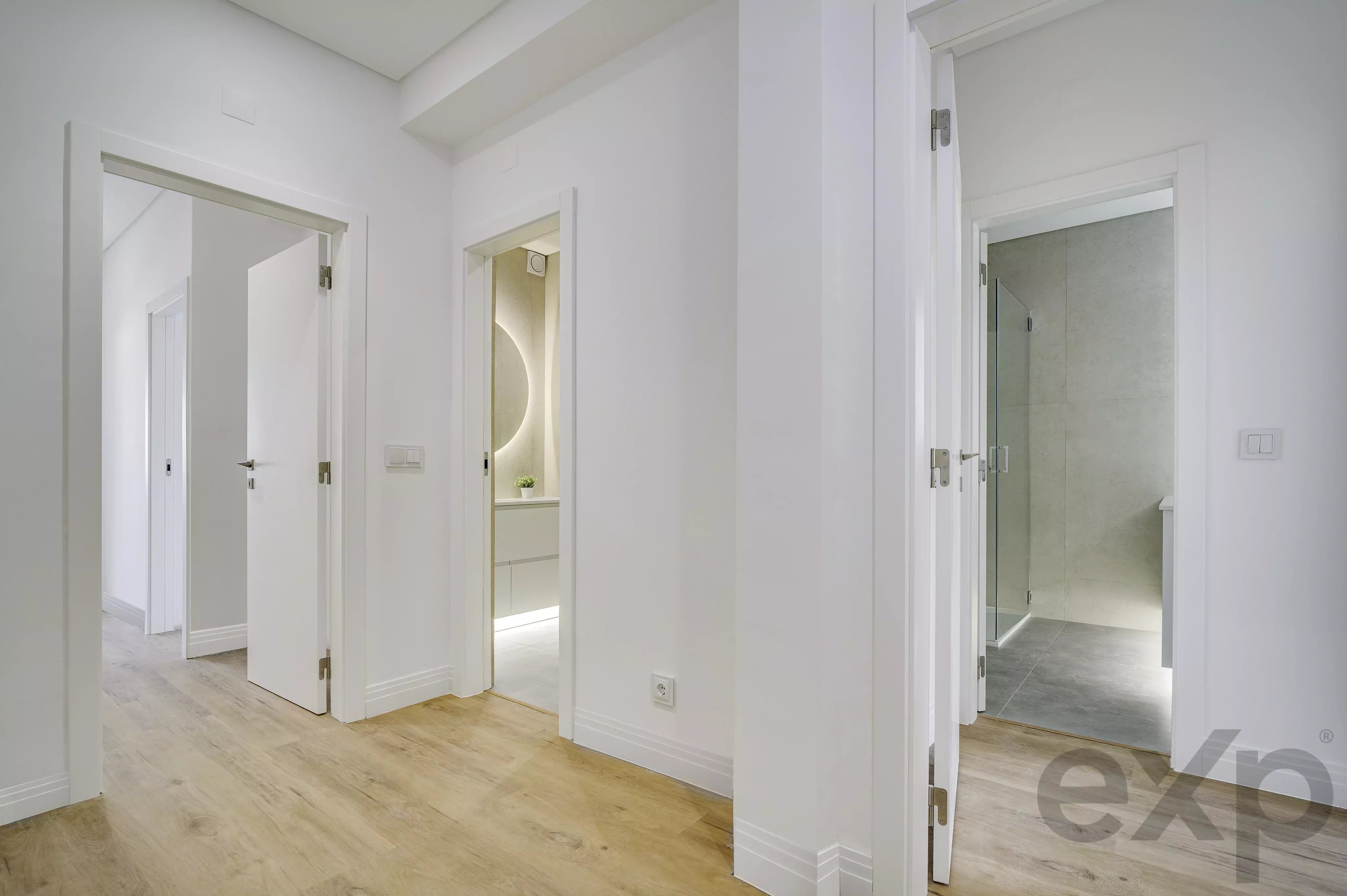 New penthouse, T4+1, total 220 m², 3 balconies and garage 86686469 image 52