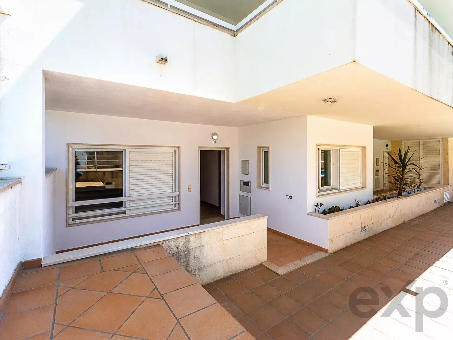 Two‑bedroom apartment with swimming pool, two terraces and parking, located close to Barril Beach 86718467 image 12