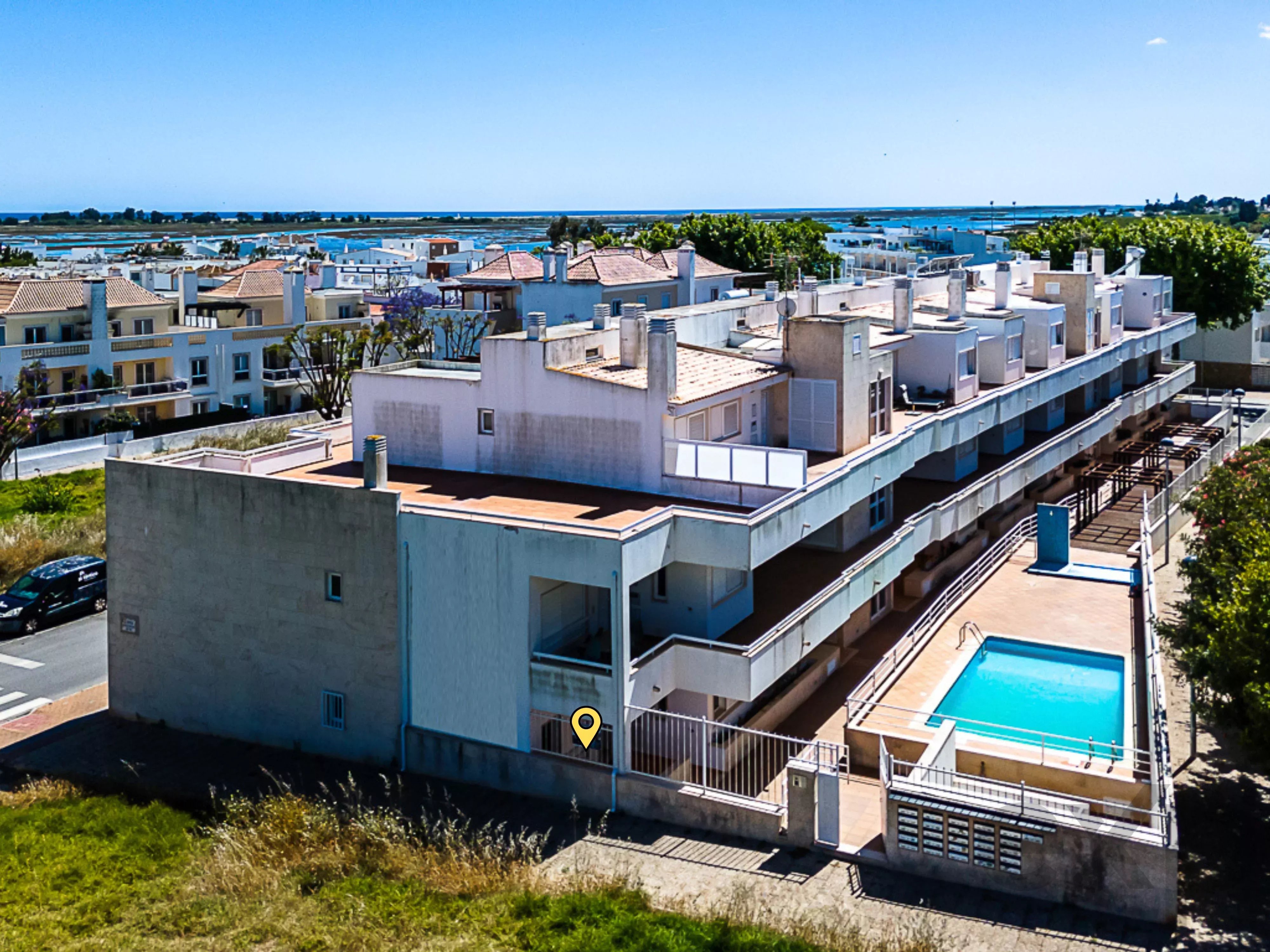 Two‑bedroom apartment with swimming pool, two terraces and parking, located close to Barril Beach 86718467 image 2