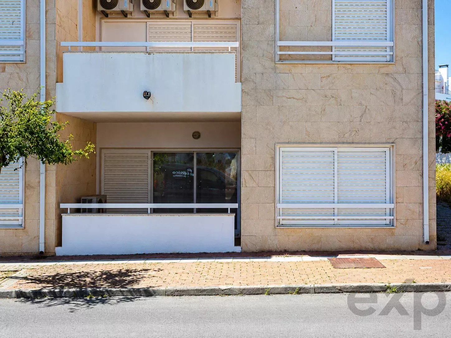 Two‑bedroom apartment with swimming pool, two terraces and parking, located close to Barril Beach 86718467 image 11