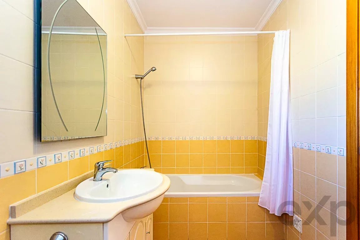 Two‑bedroom apartment with swimming pool, two terraces and parking, located close to Barril Beach 86718467 image 25