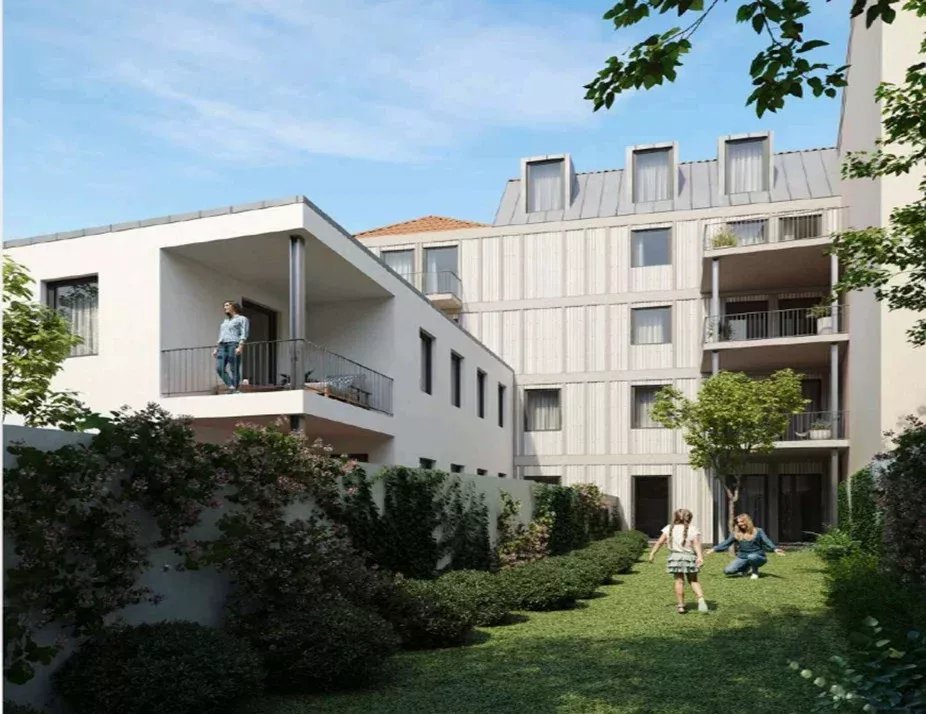T3 Duplex de Charme com Jardim Privativo no Centro do Porto