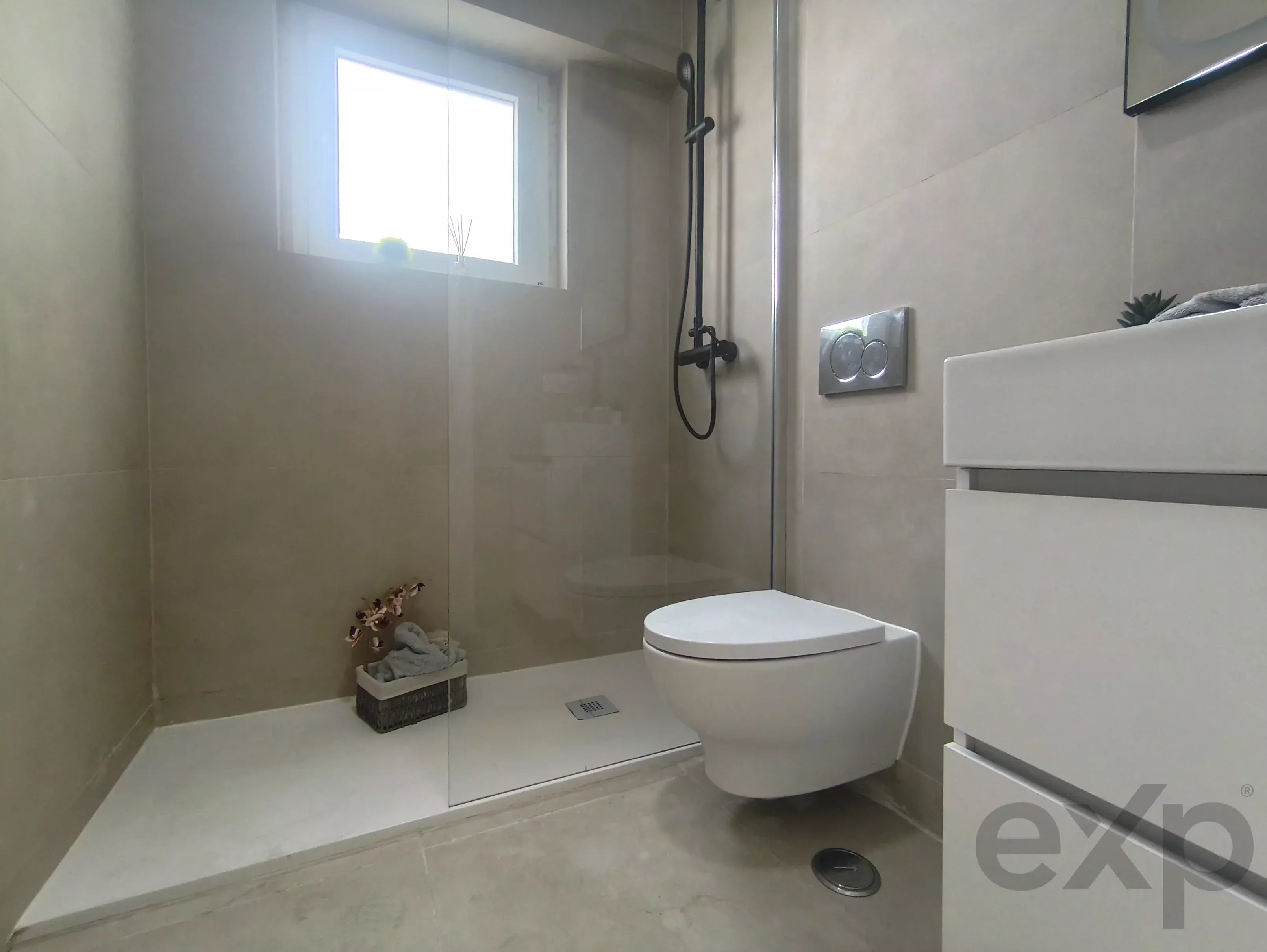 Benfica, 3‑bedroom flat, renovated with lift 86739721 image 18