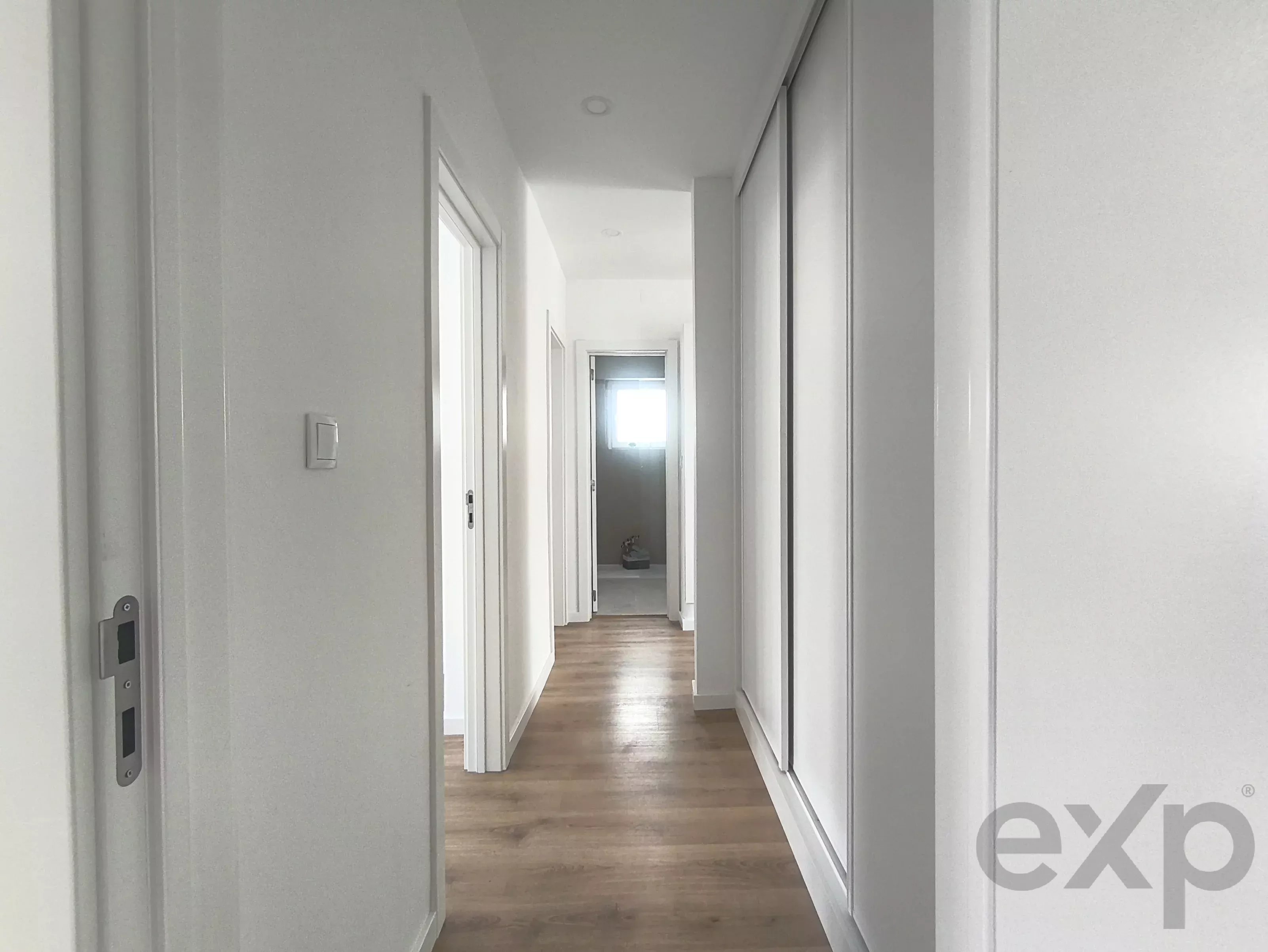 Benfica, 3‑bedroom flat, renovated with lift 86739721 image 11