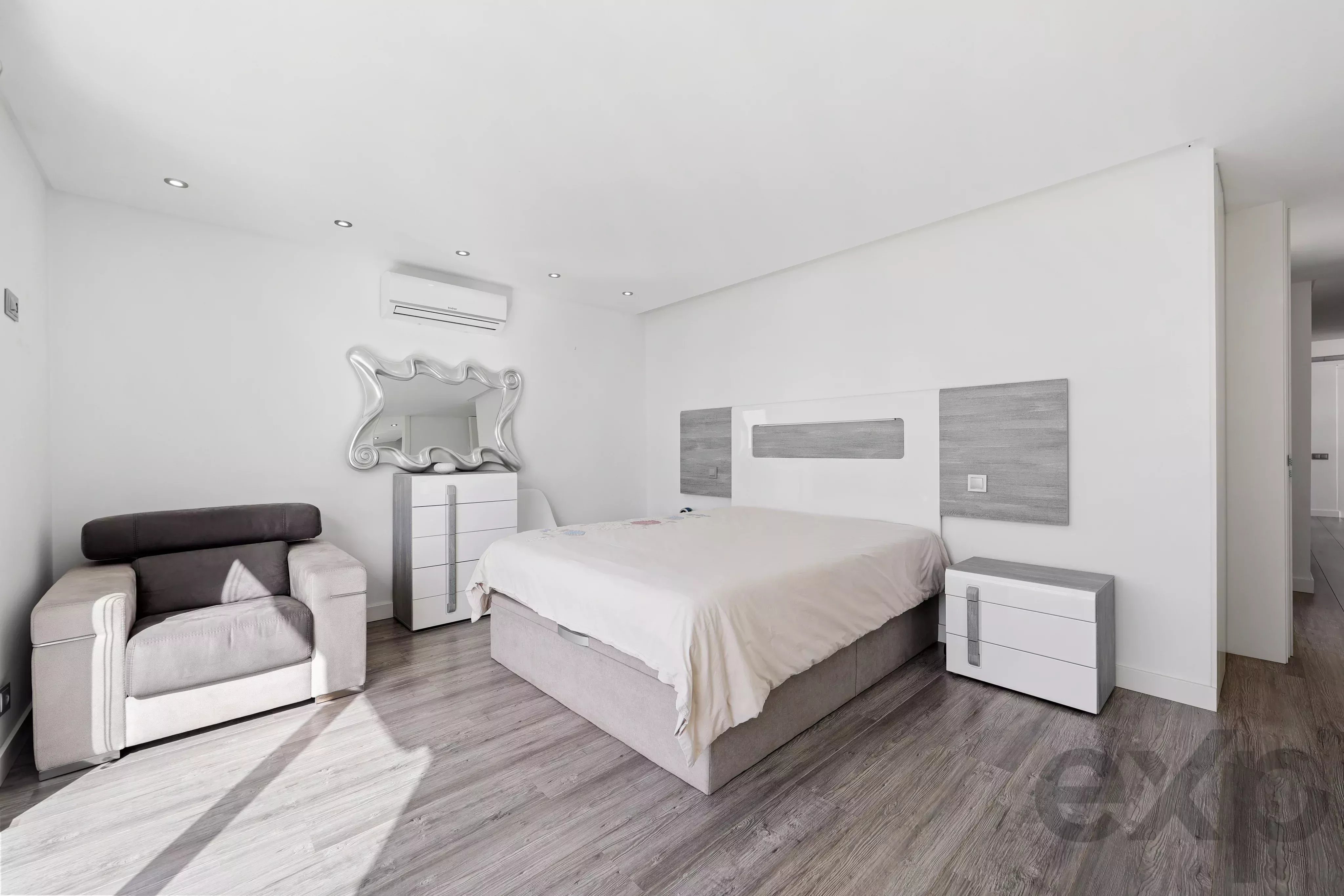 Exclusive T3 Penthouse with Private Terrace of 119 m², Sea View Portimão, Alvor and Panoramic View of Serra de Monchique 86747609 image 46