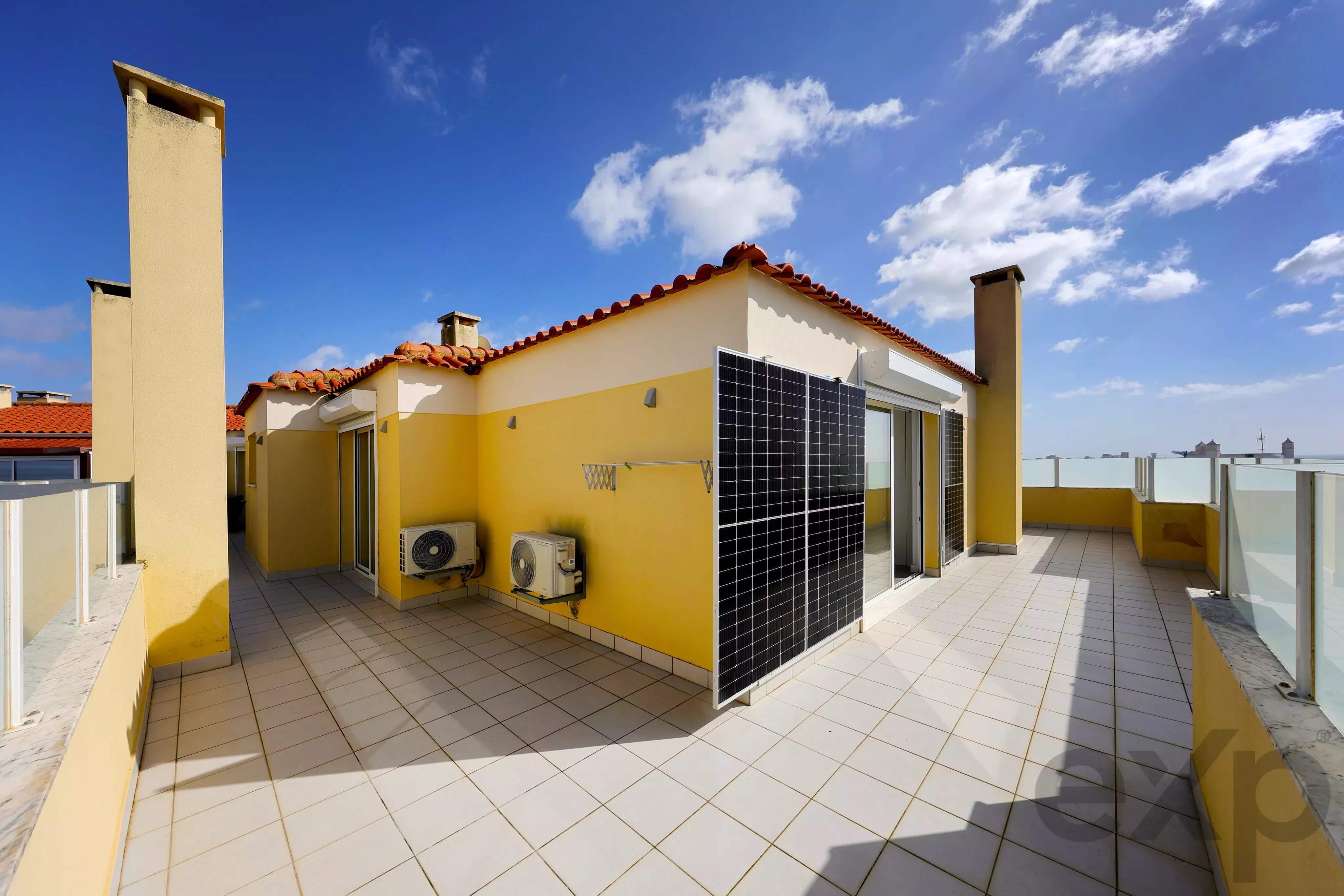 Exclusive T3 Penthouse with Private Terrace of 119 m², Sea View Portimão, Alvor and Panoramic View of Serra de Monchique 86747609 image 45
