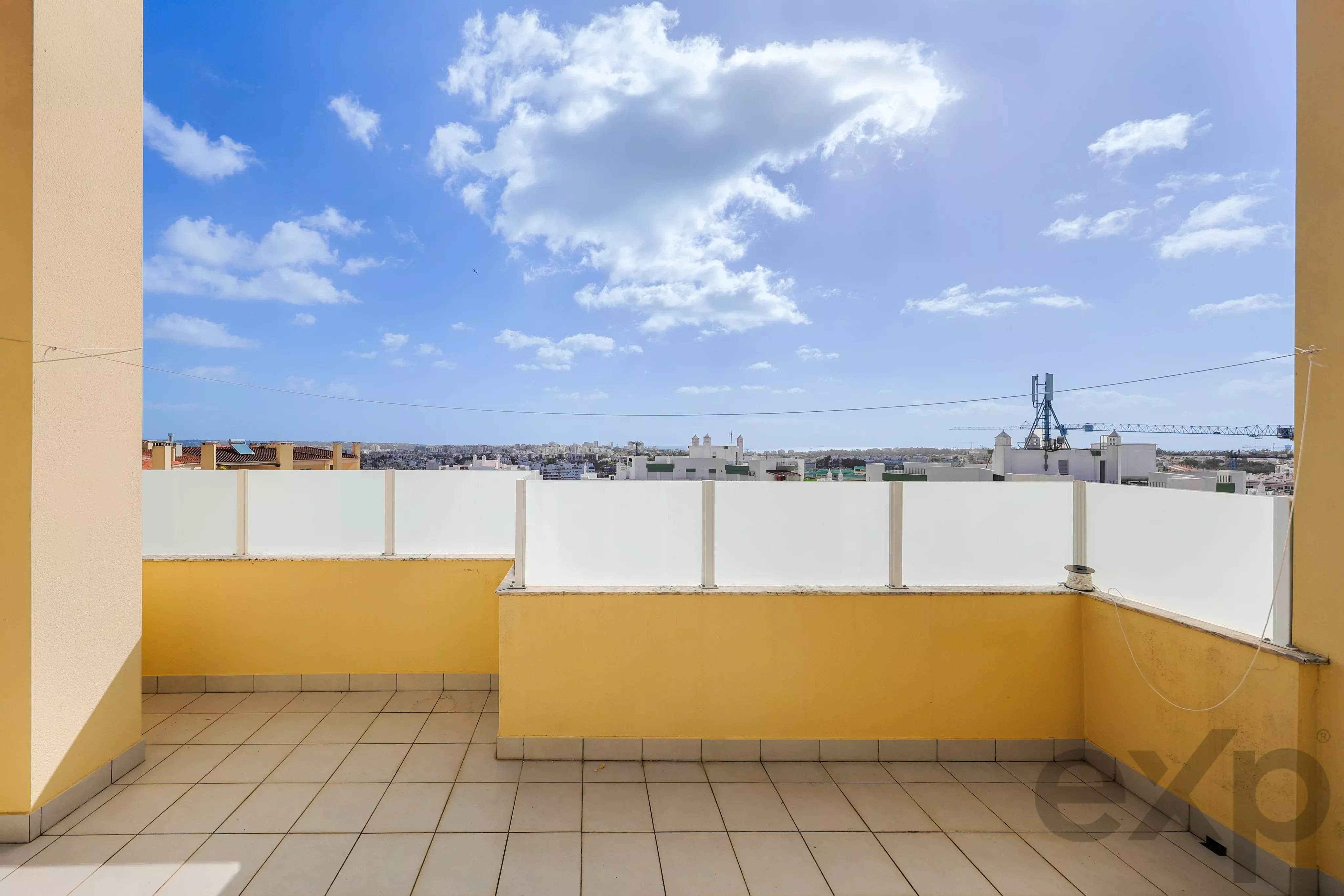 Exclusive T3 Penthouse with Private Terrace of 119 m², Sea View Portimão, Alvor and Panoramic View of Serra de Monchique 86747609 image 36