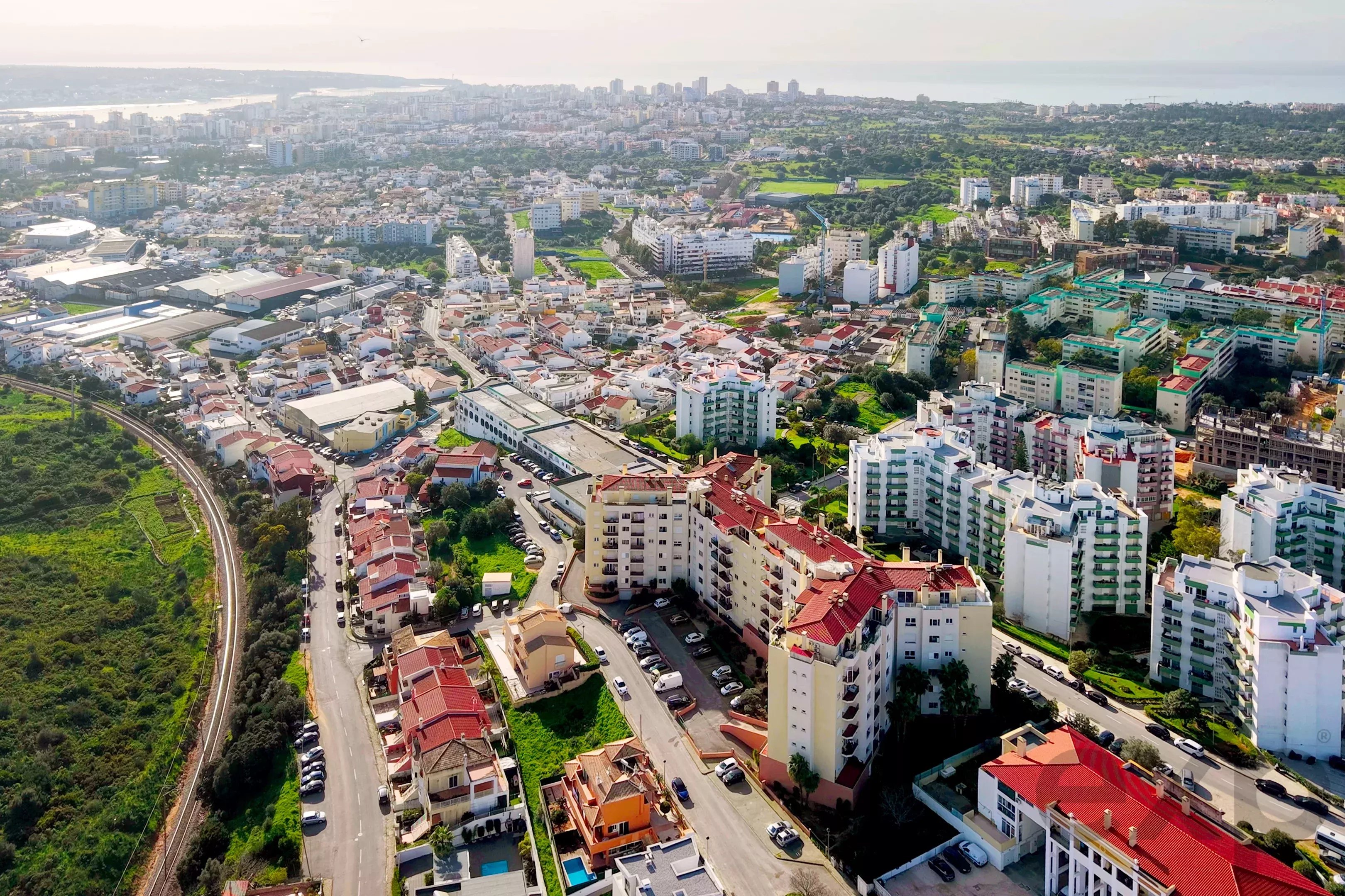 Exclusive T3 Penthouse with Private Terrace of 119 m², Sea View Portimão, Alvor and Panoramic View of Serra de Monchique 86747609 image 74