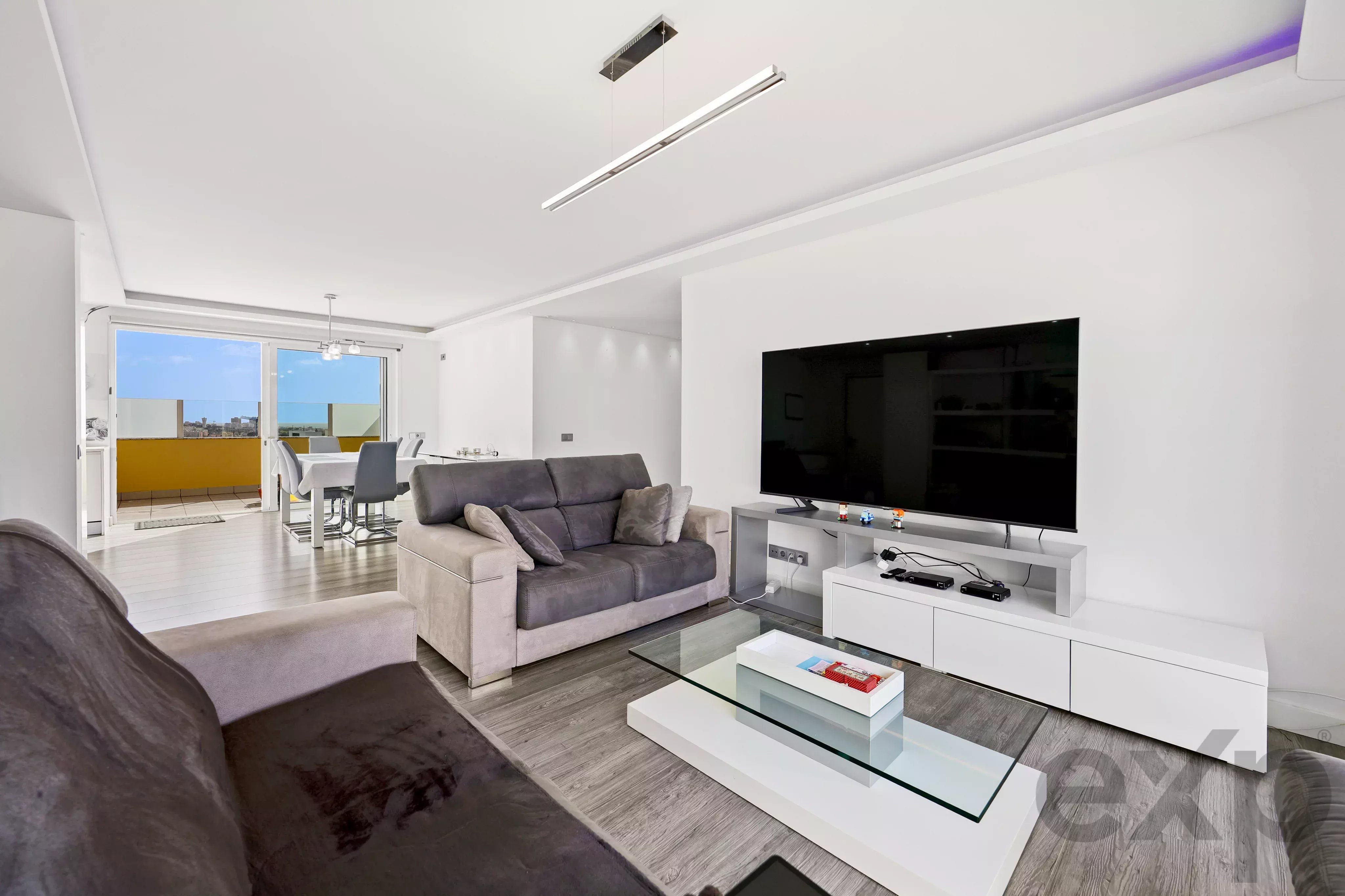 Exclusive T3 Penthouse with Private Terrace of 119 m², Sea View Portimão, Alvor and Panoramic View of Serra de Monchique 86747609 image 9
