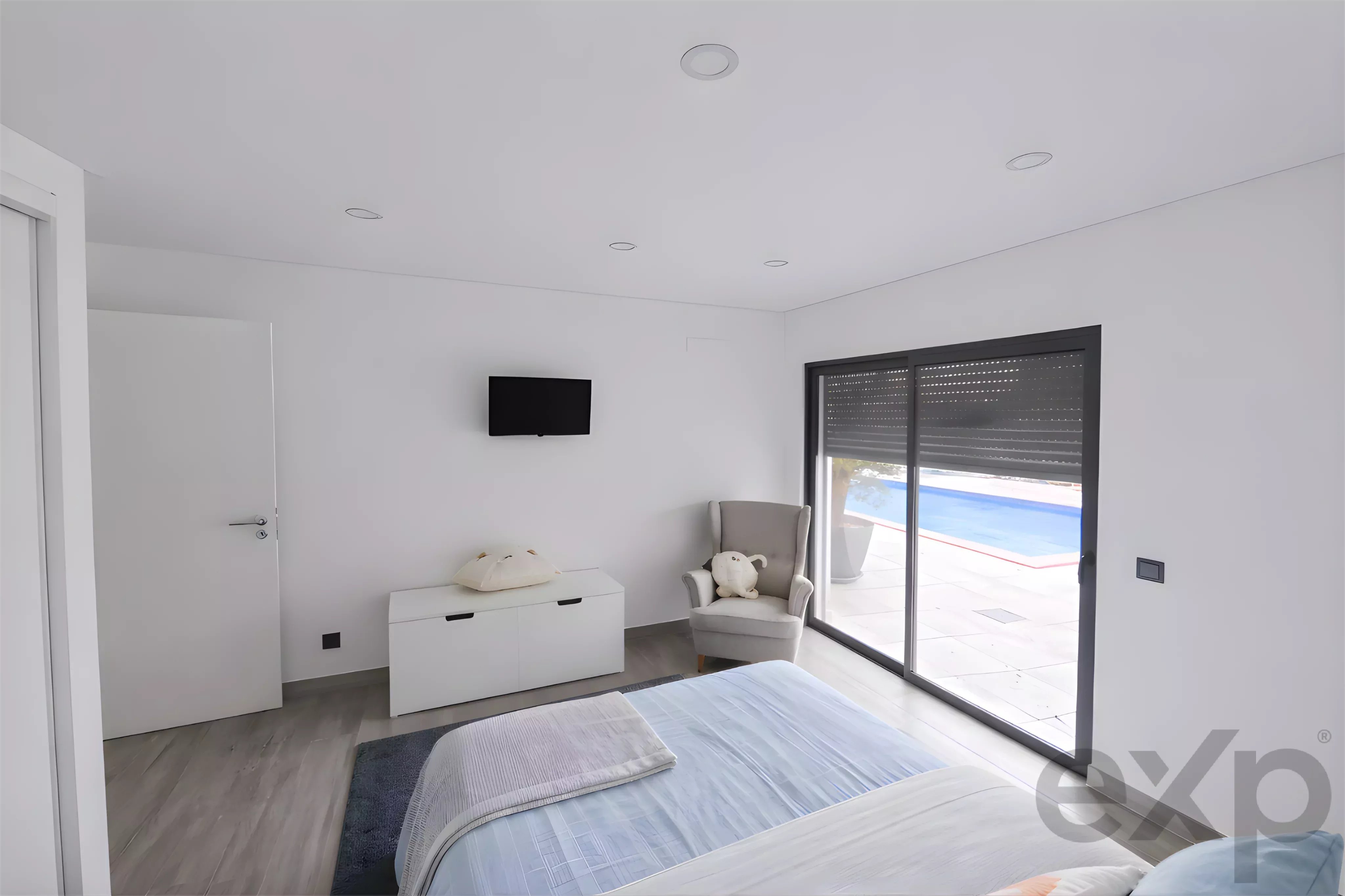 Moradia T4 com Piscina 86748501 image 22